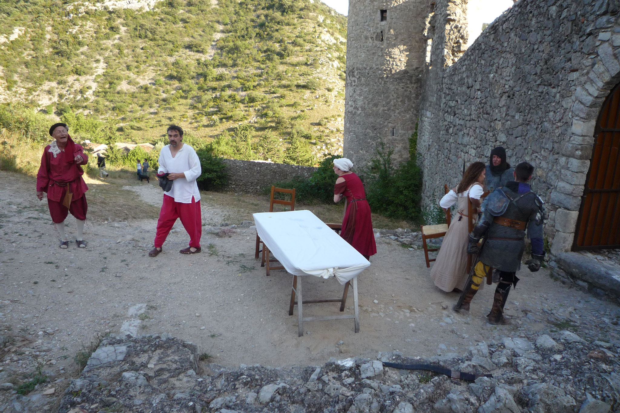 Le Château de Baulx et les Cathares - photos du spectacle