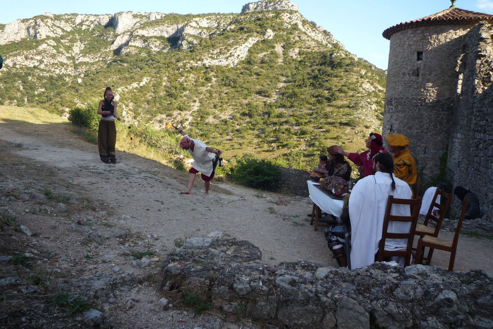 Le Château de Baulx et les Cathares - photos du spectacle