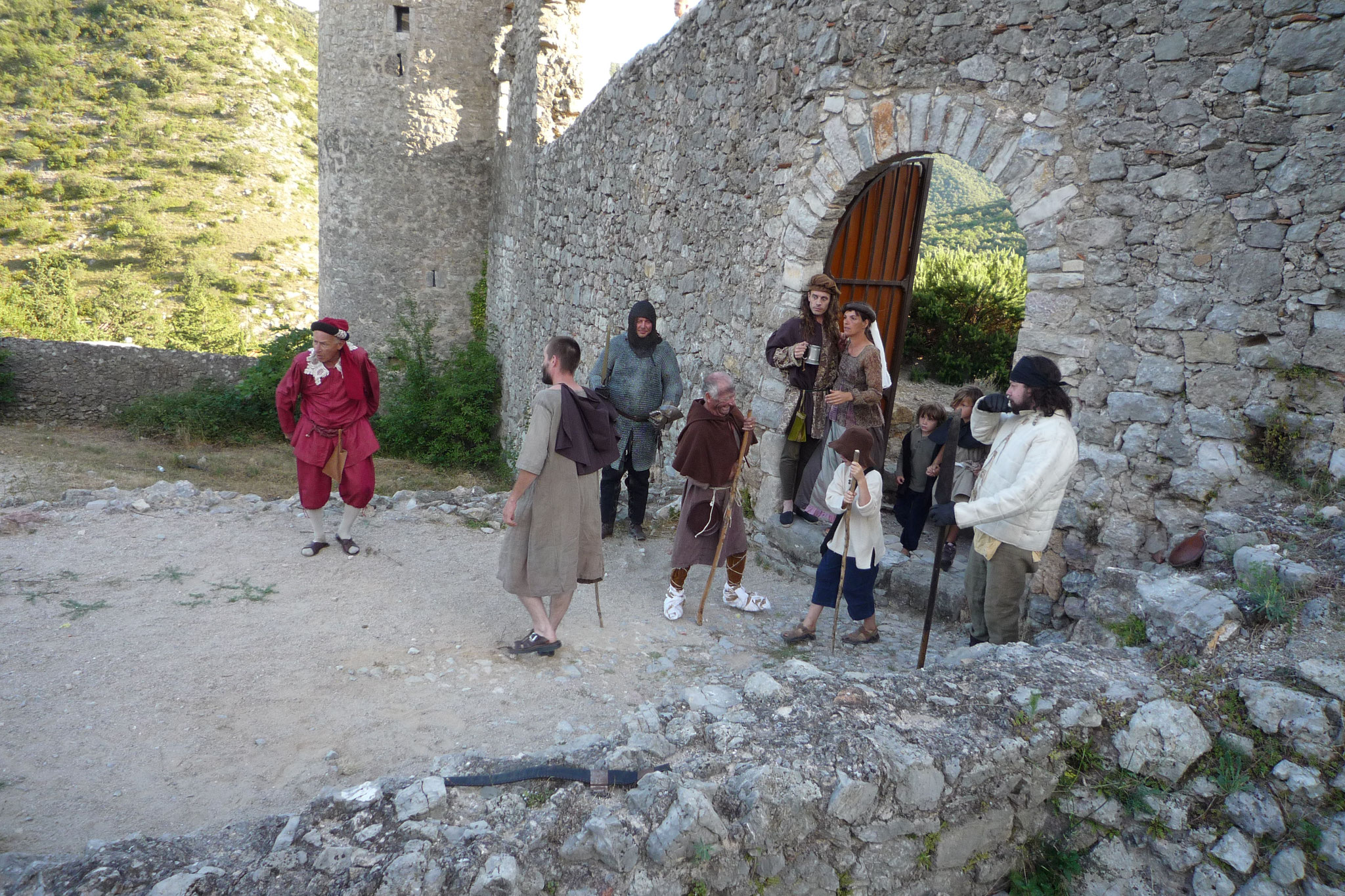 Le Château de Baulx et les Cathares - photos du spectacle