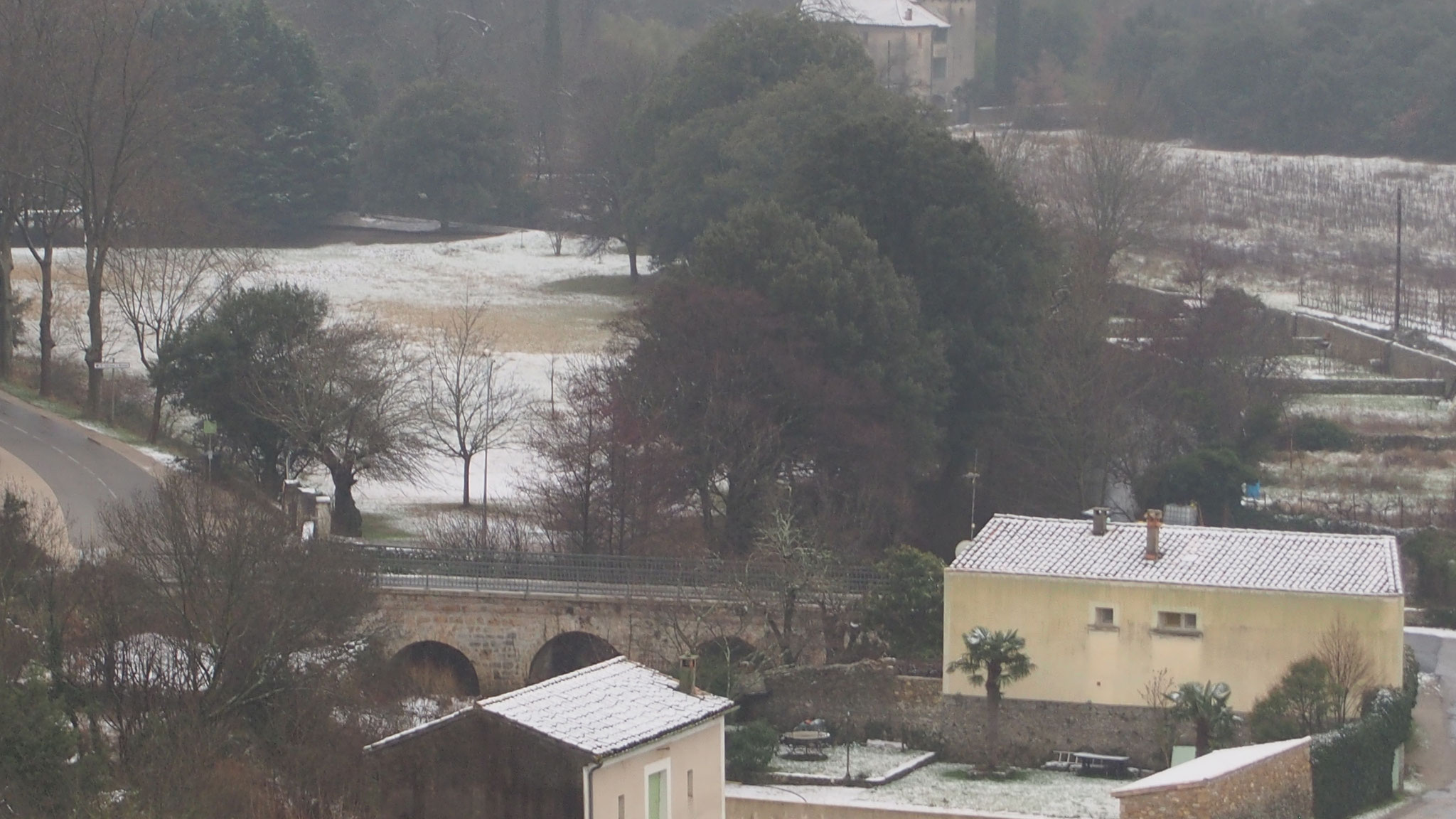 La Buèges sous la neige
