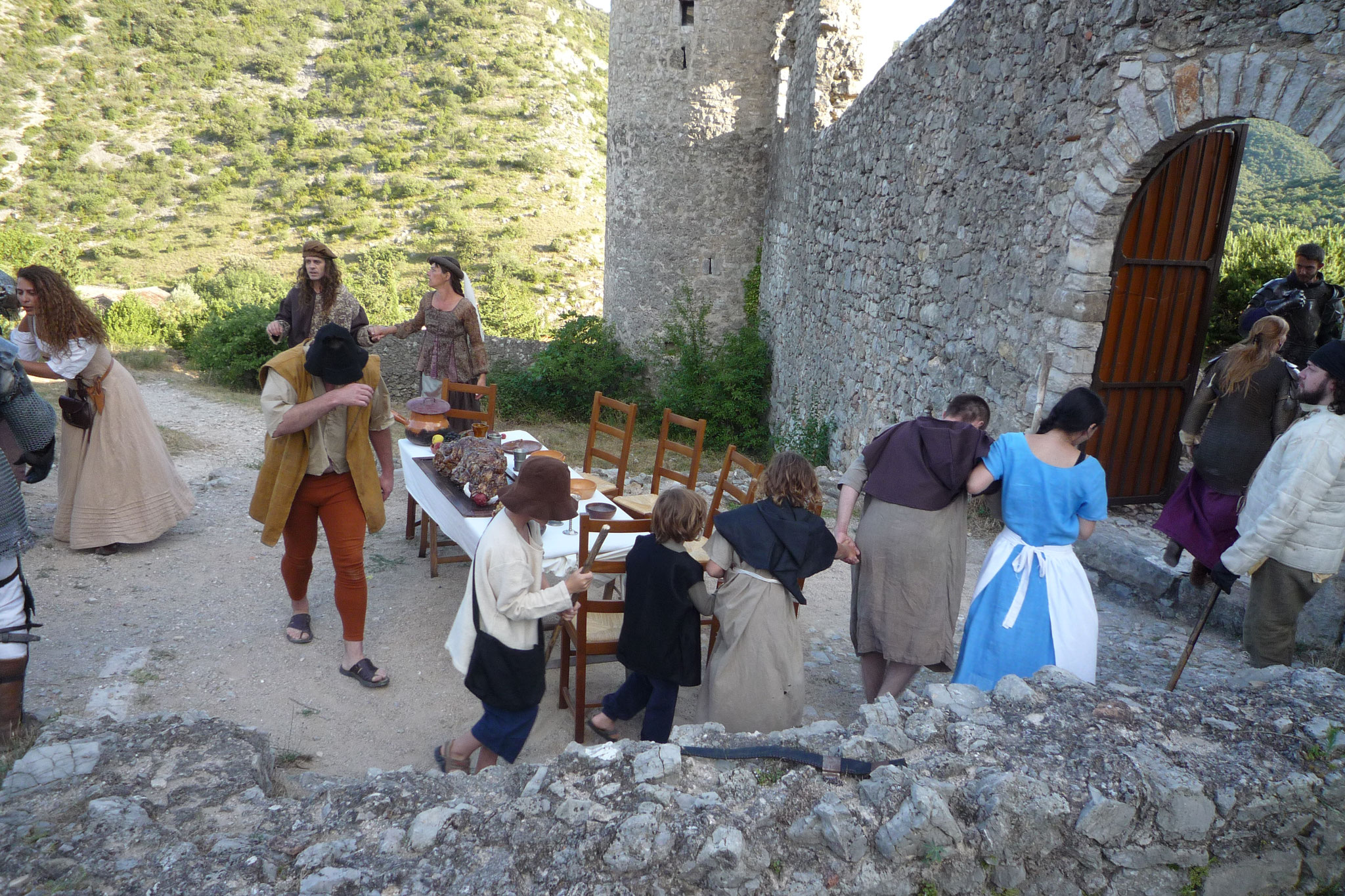 Le Château de Baulx et les Cathares - photos du spectacle