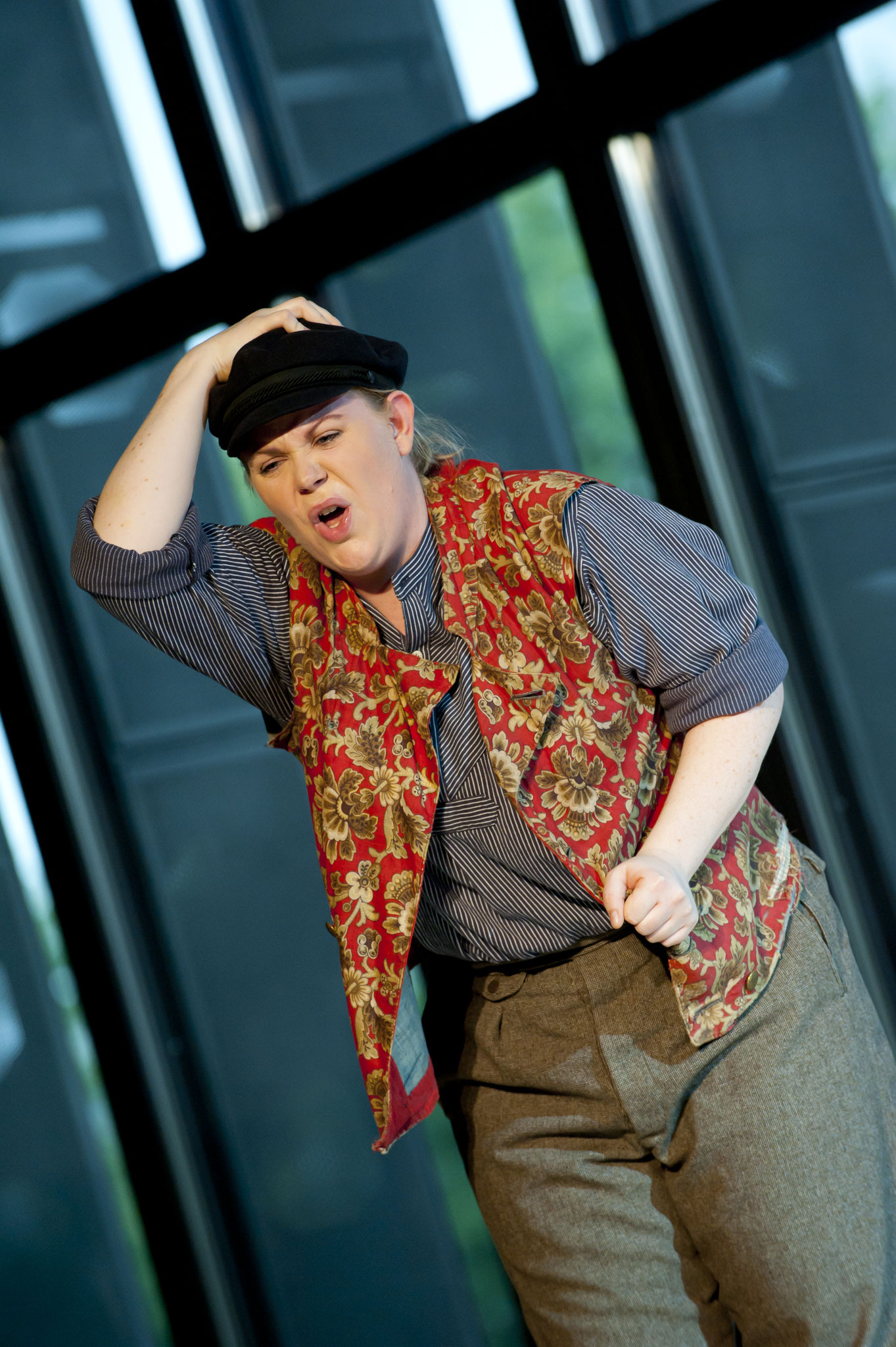 Jakob/Erzähler | Gold! | Sophie Kassies | Landestheater Linz 2016 © Hermann Posch