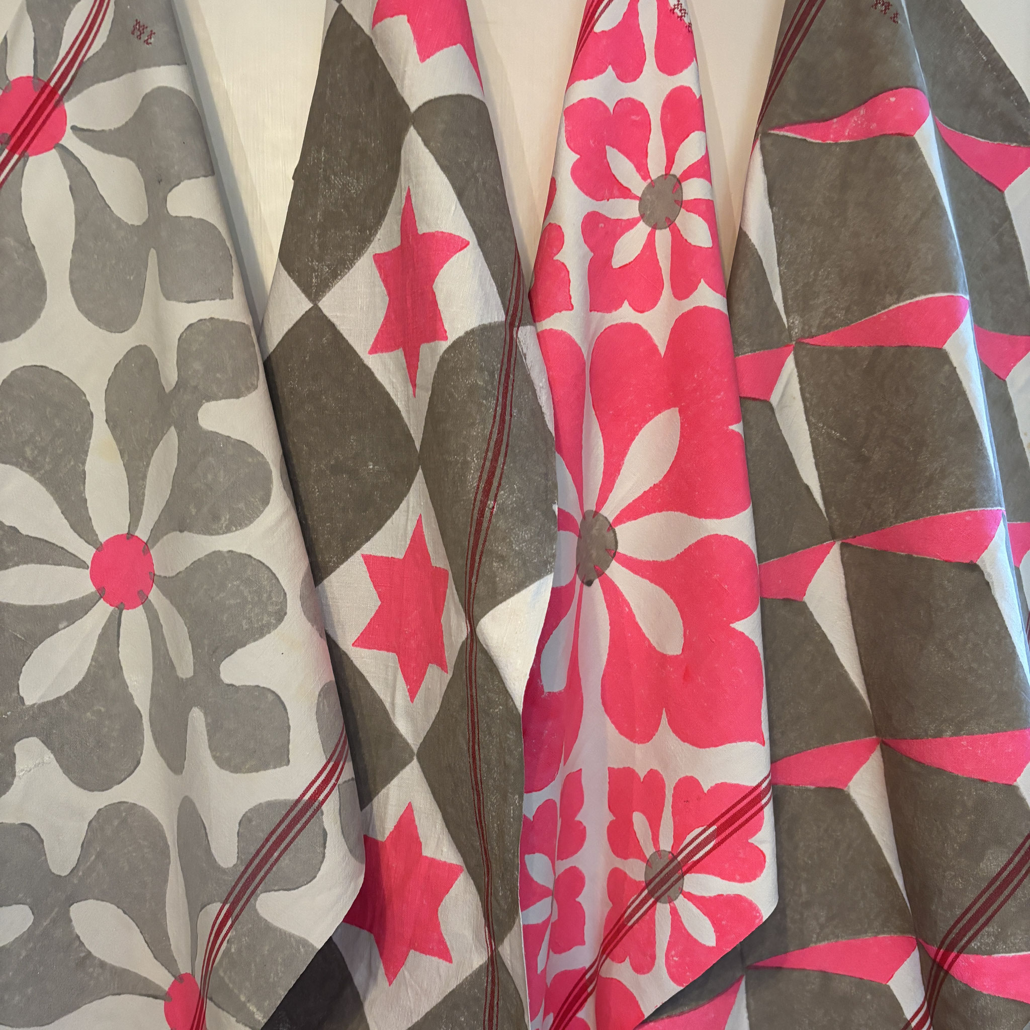 Traditioneller Blockprint Druck auf Küchentücher