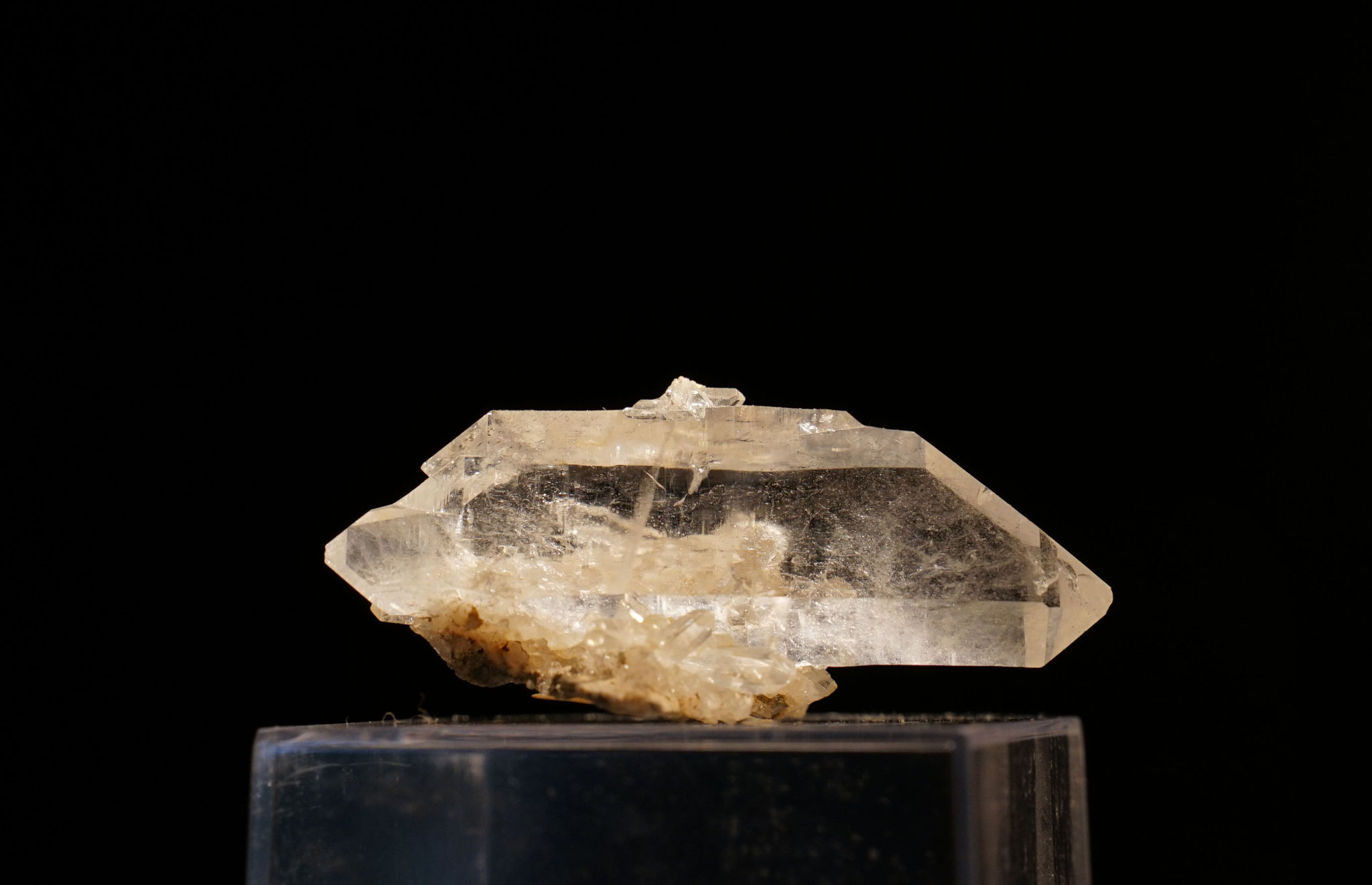 Quartz bipyramidé Aiguille des Glaciers 7 cm