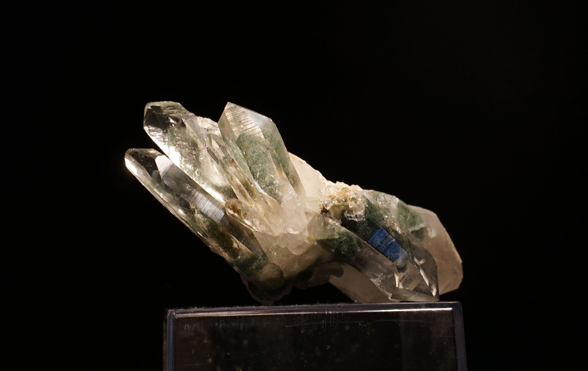 Quartz chloriteux Les Deux Alpes 8 cm