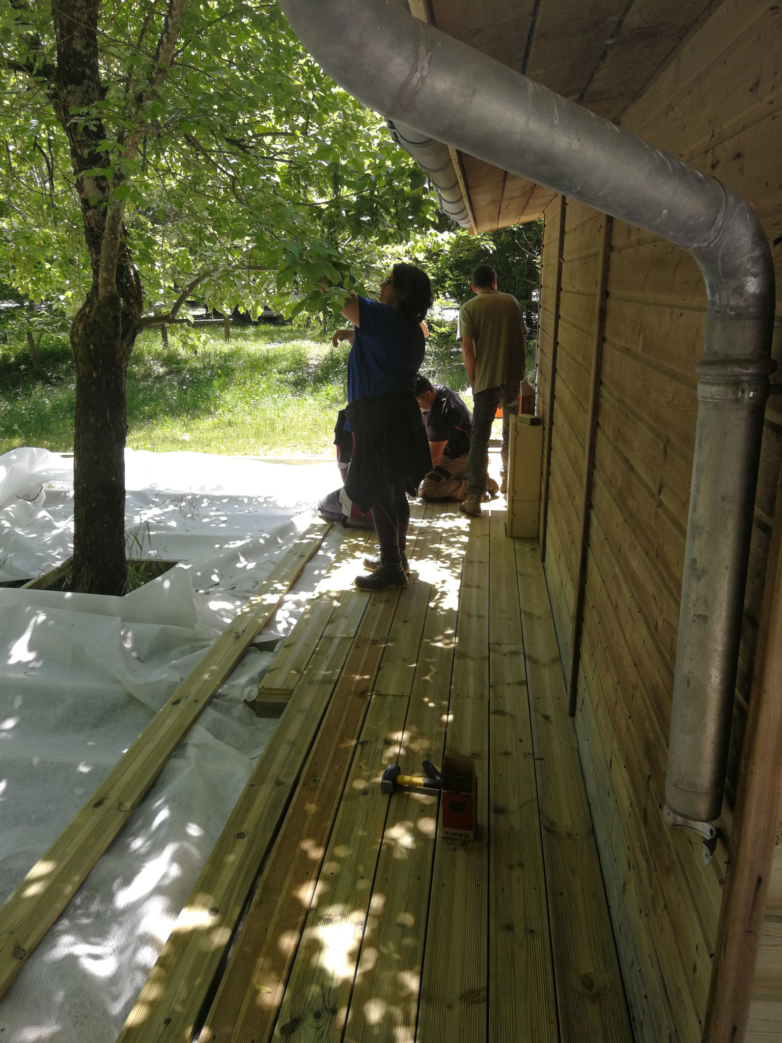 Construction de terrasse, domaine départemental Gérard Lagors, Hostens