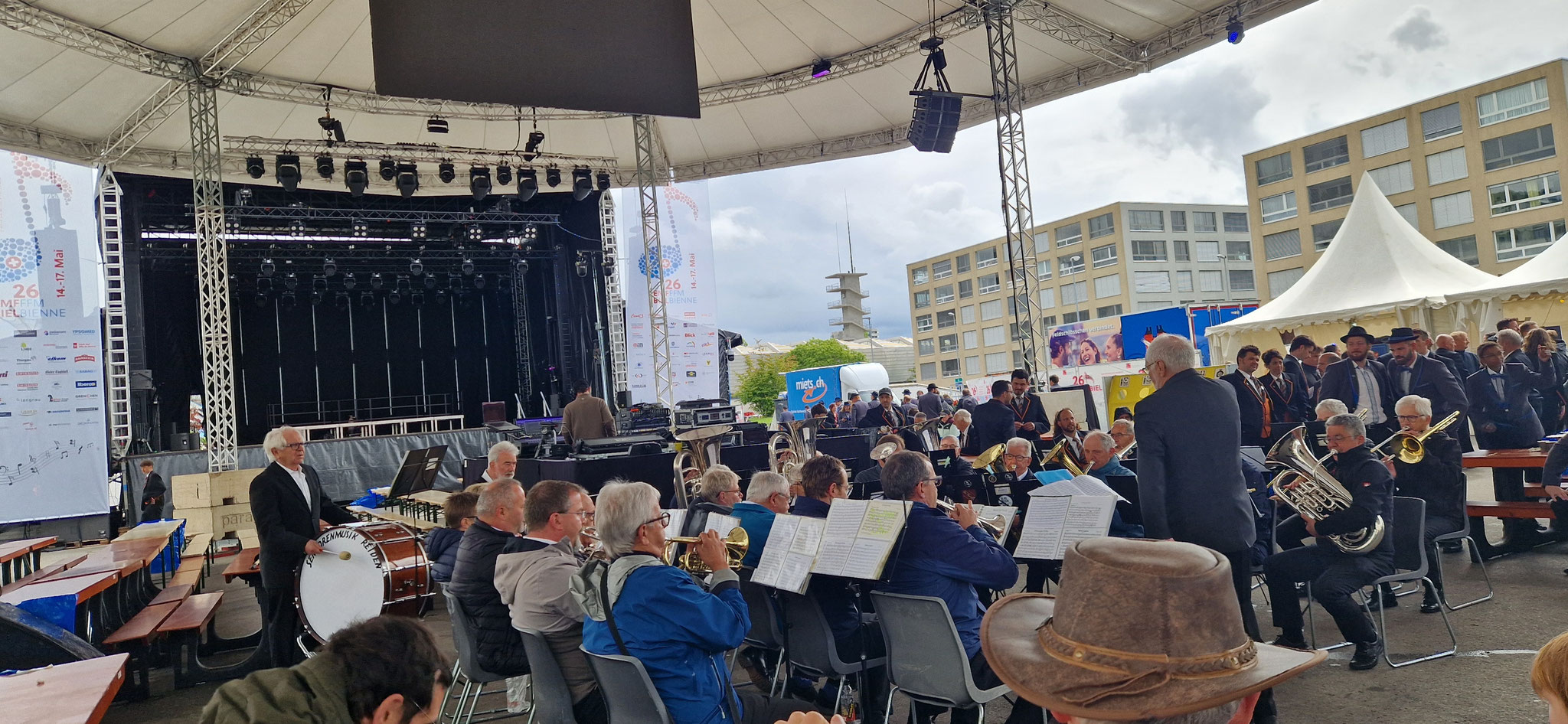 Und viel gute Musik geniessen