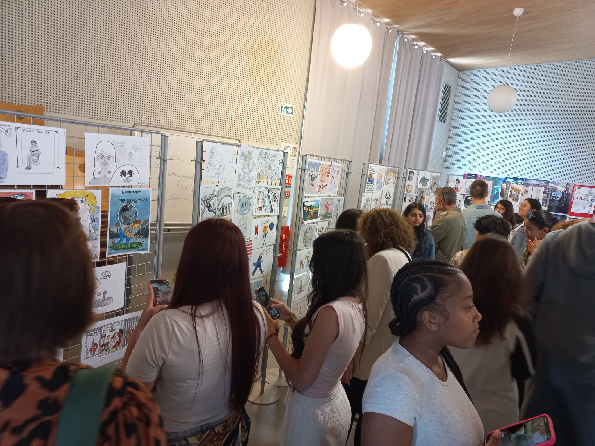 Les dessins de presse des participants au concours