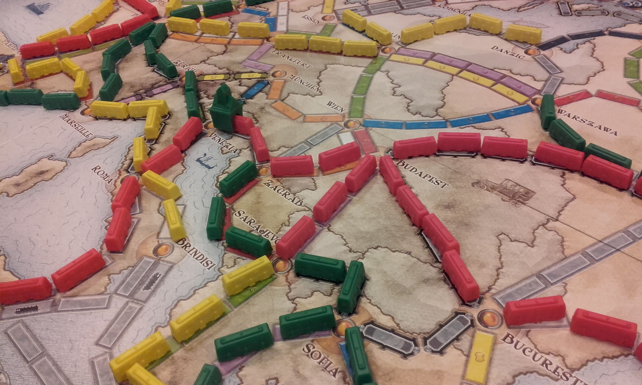 2e tour, table I : c'est aussi la ruée sur Sarajevo !