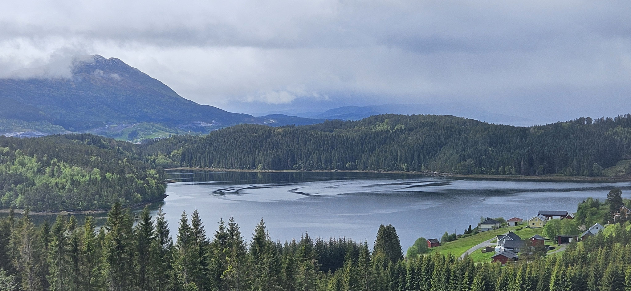 ...die Wetterlagen geben sich die Klinke in die Hand