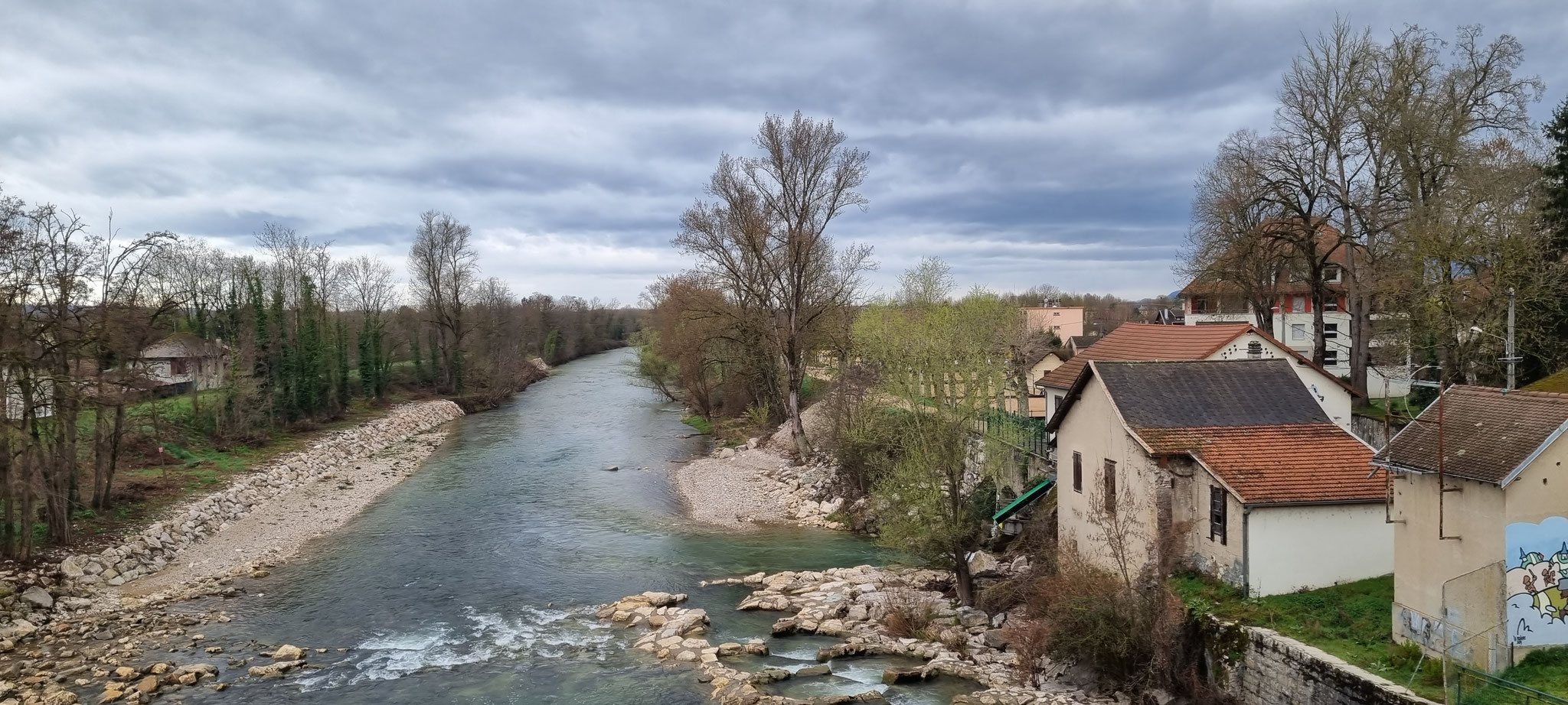 Viele Wasserläufe bekommen wir zu sehen