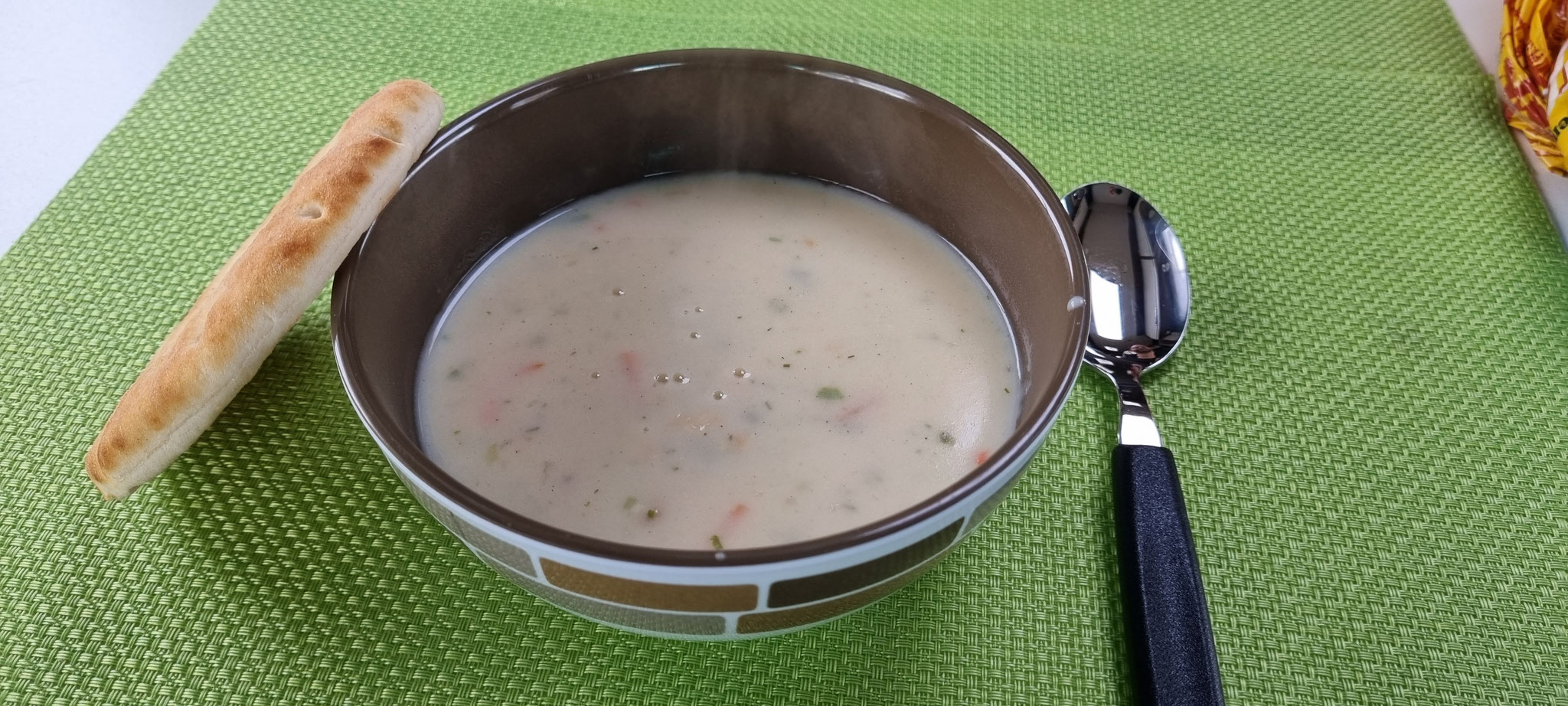 Lofoten-Fiskesuppe zum Mittag