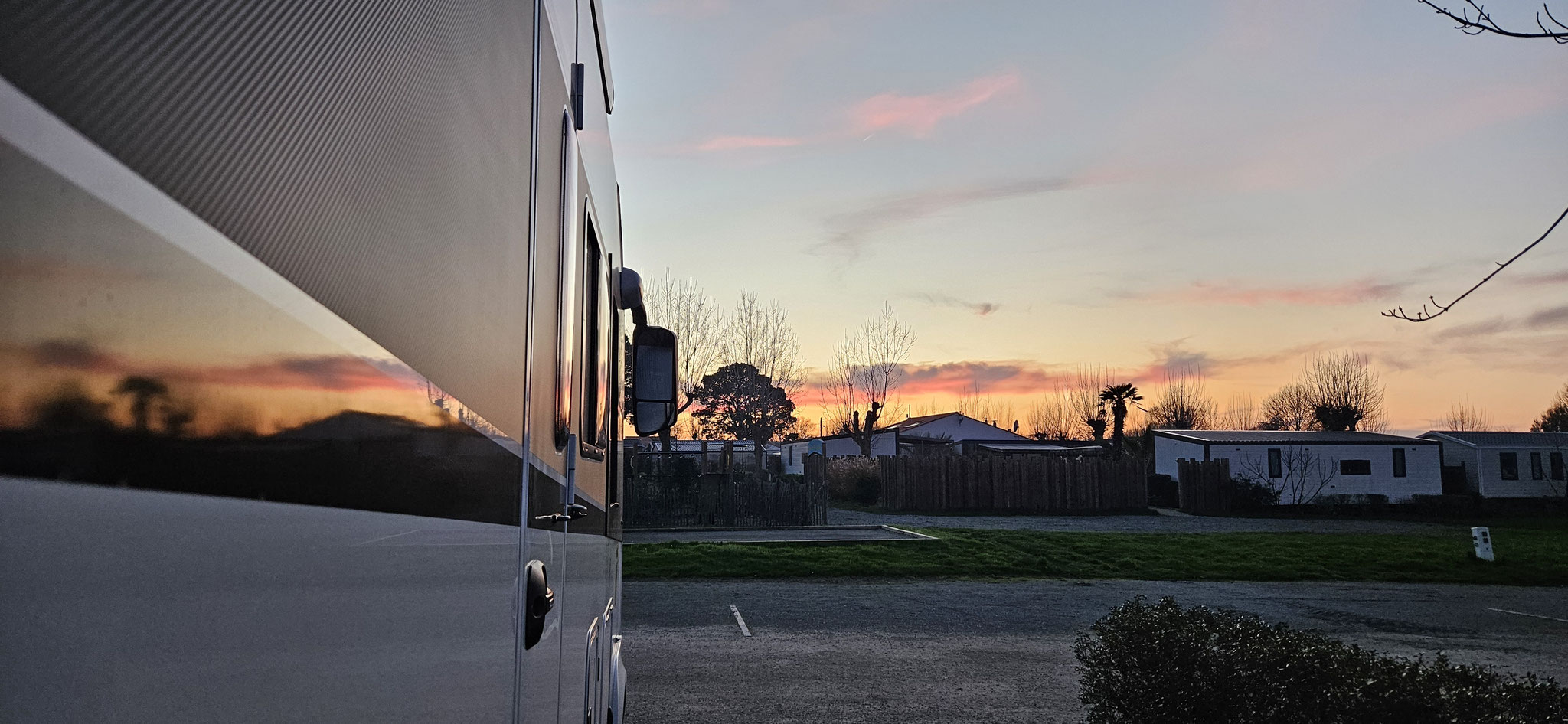 Sonnenunterang auf dem Stellplatz