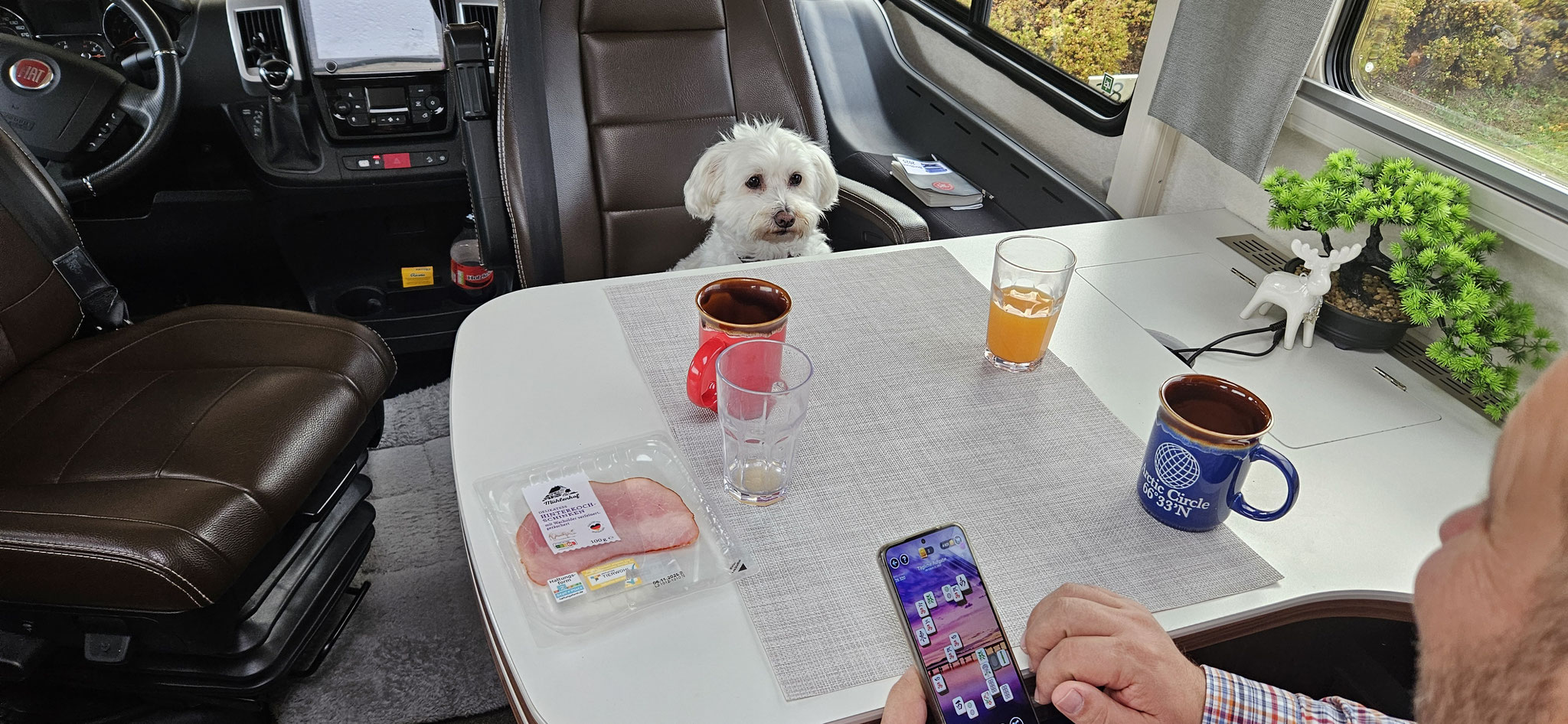 ...gibt es auch noch etwas anderes als Kaffee???