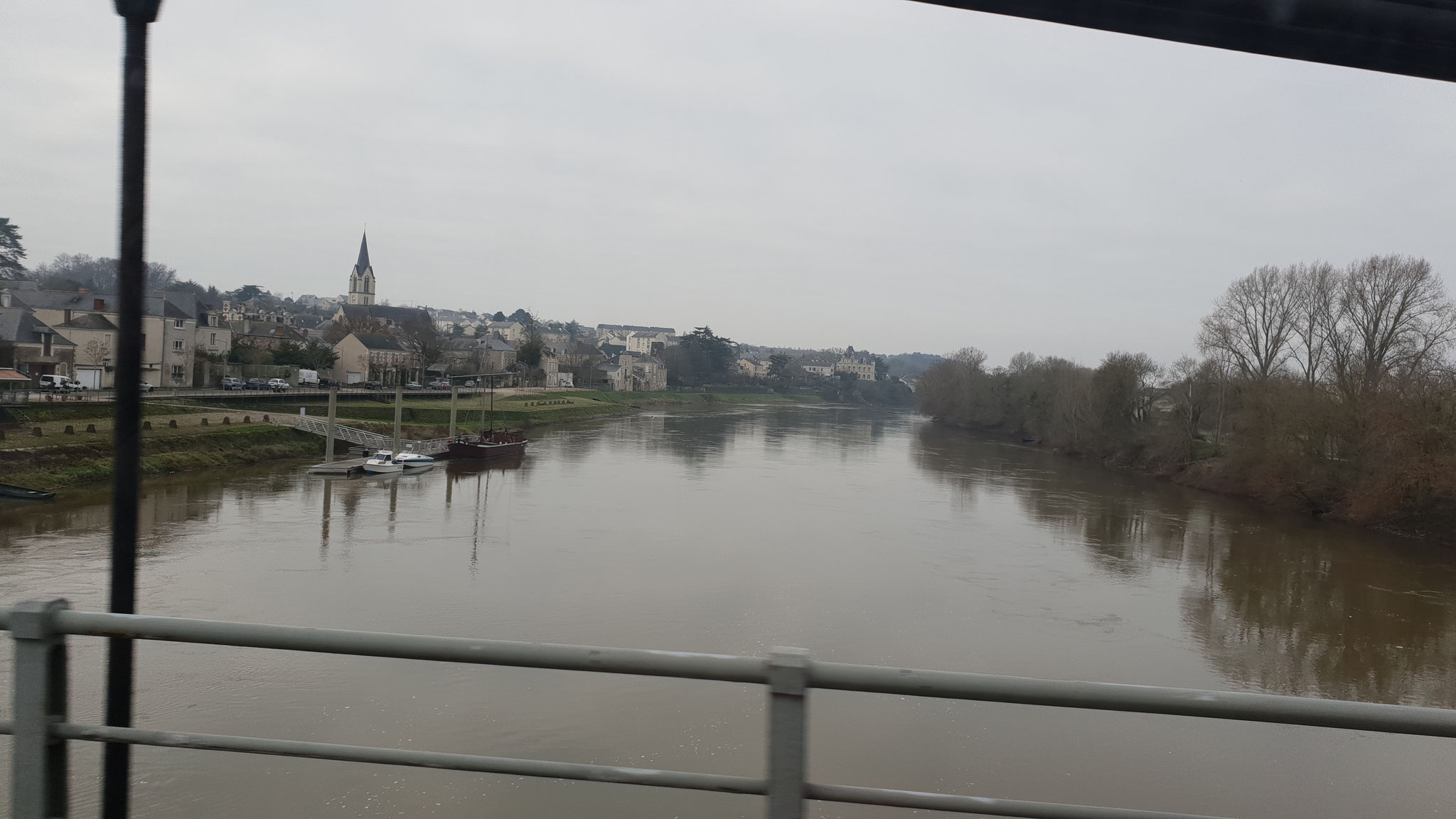 noch einmal über die Loire