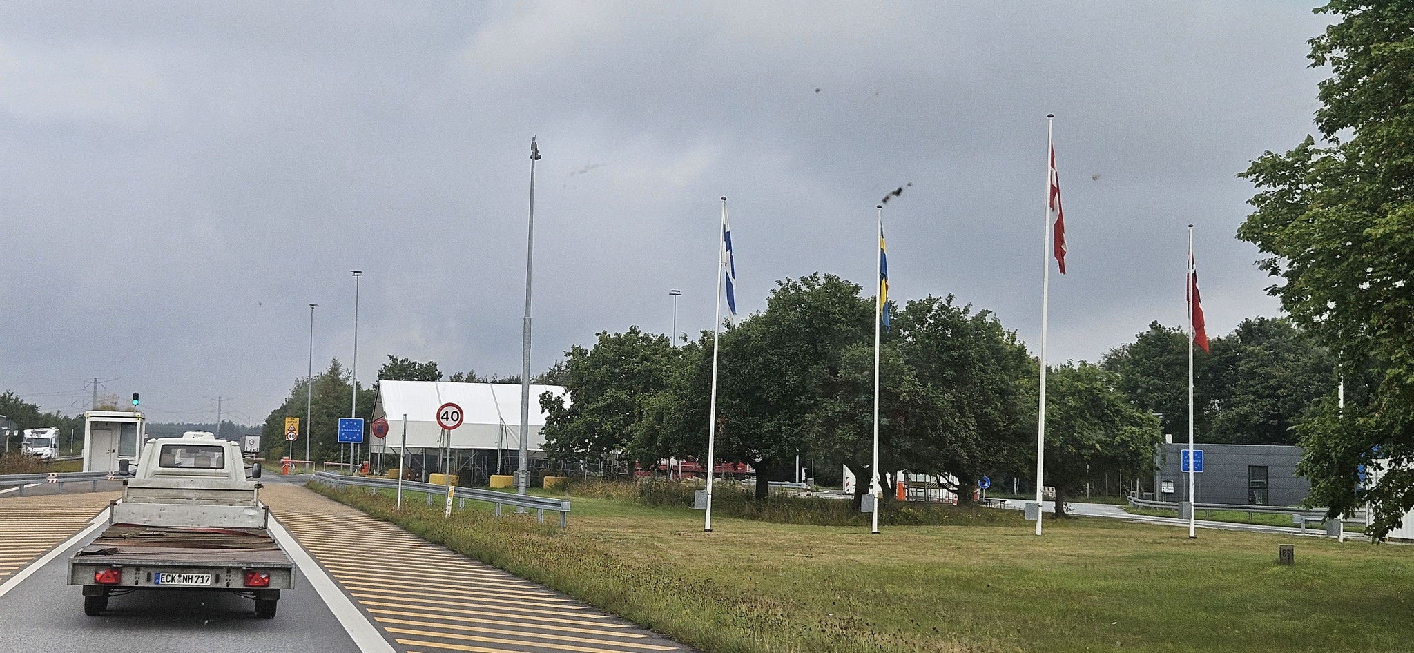 Um 12:00 Uhr kommen wir aber trotzdem...