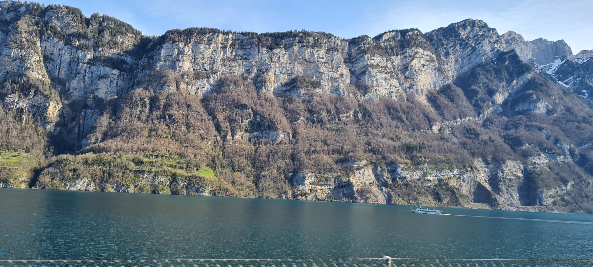 ...entlang am Walensee