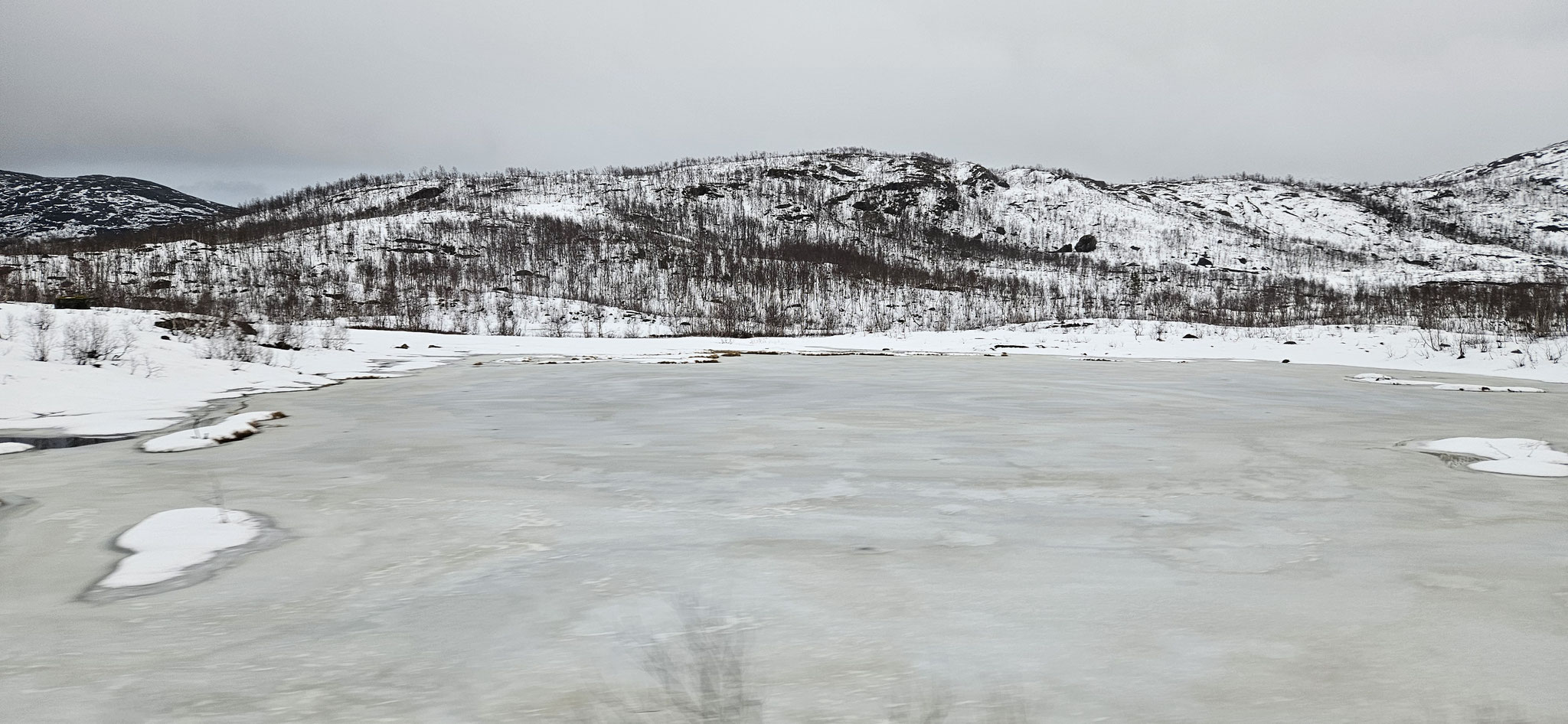 Gefrorene Fjell-Seen