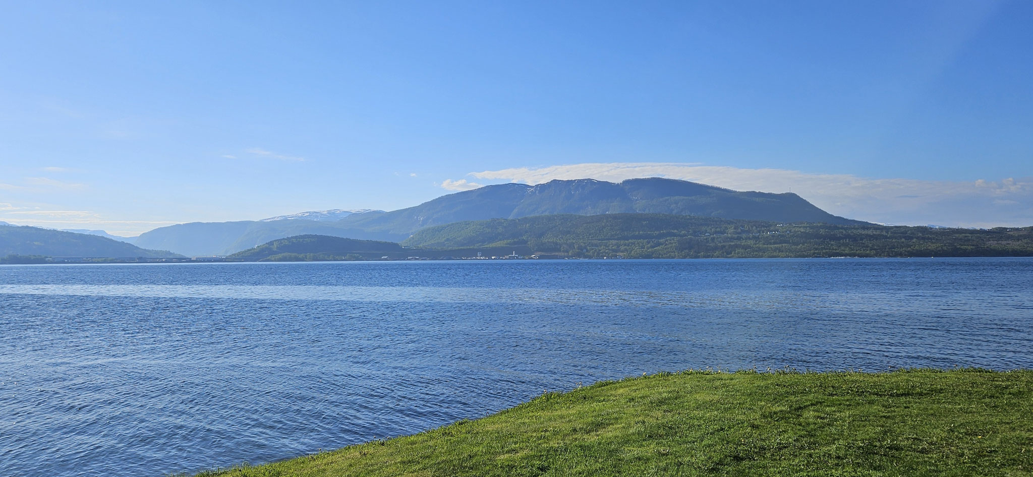 ...am Fjord...