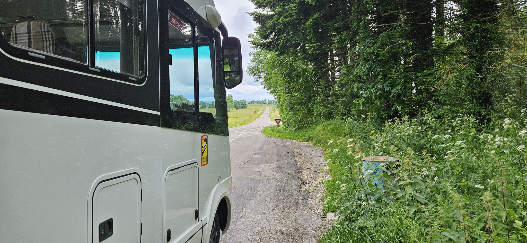 Ein weiterer Halt - die Sonne kommt langsam hervor