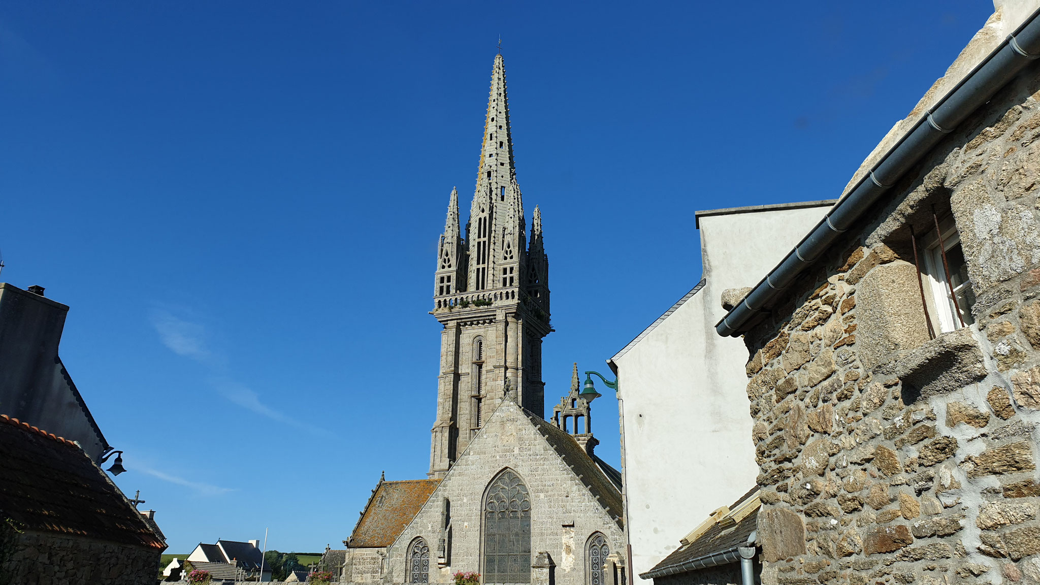 Kirchenturm oder Satellitenlaser?