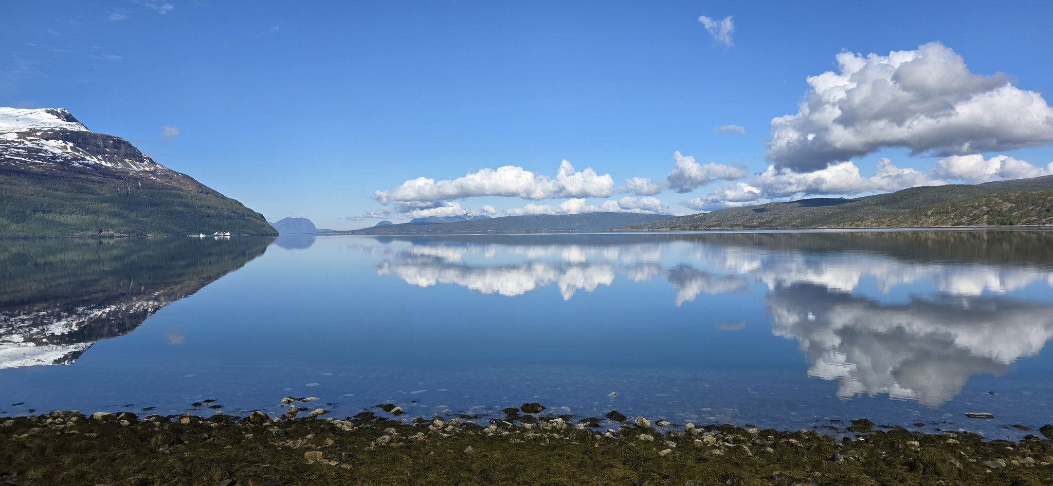Spiegelbild-Panorama...
