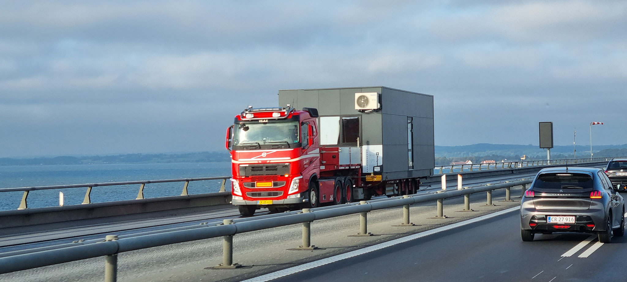 Sehen wir Dich nicht nachher auf der anderen Seite der Brücke?