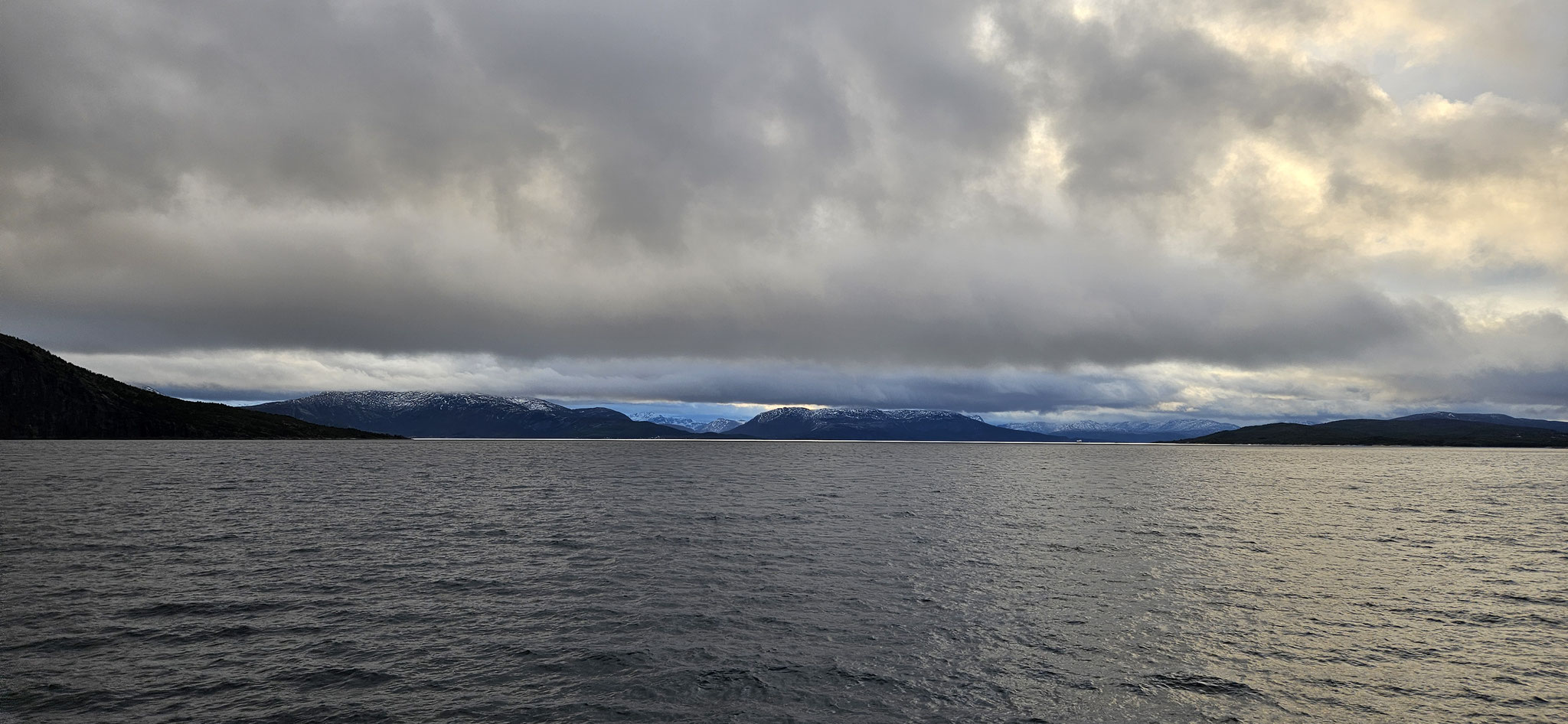 Einmalige Aussicht vom Fährdeck...