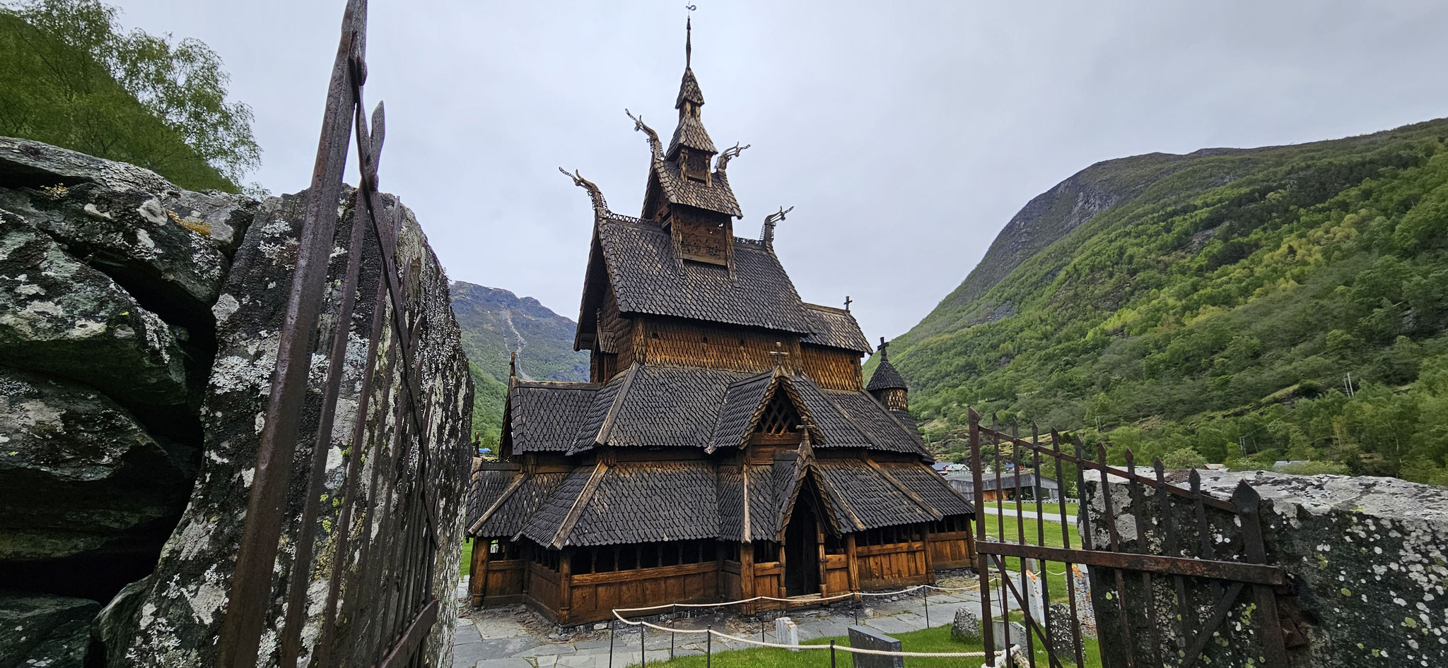 Schön, dass wir die Borgund Stabkirche...