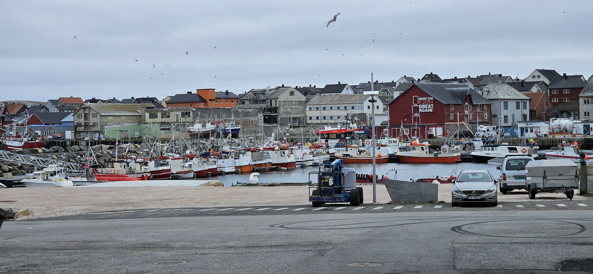 Der Hafen von Vardø...