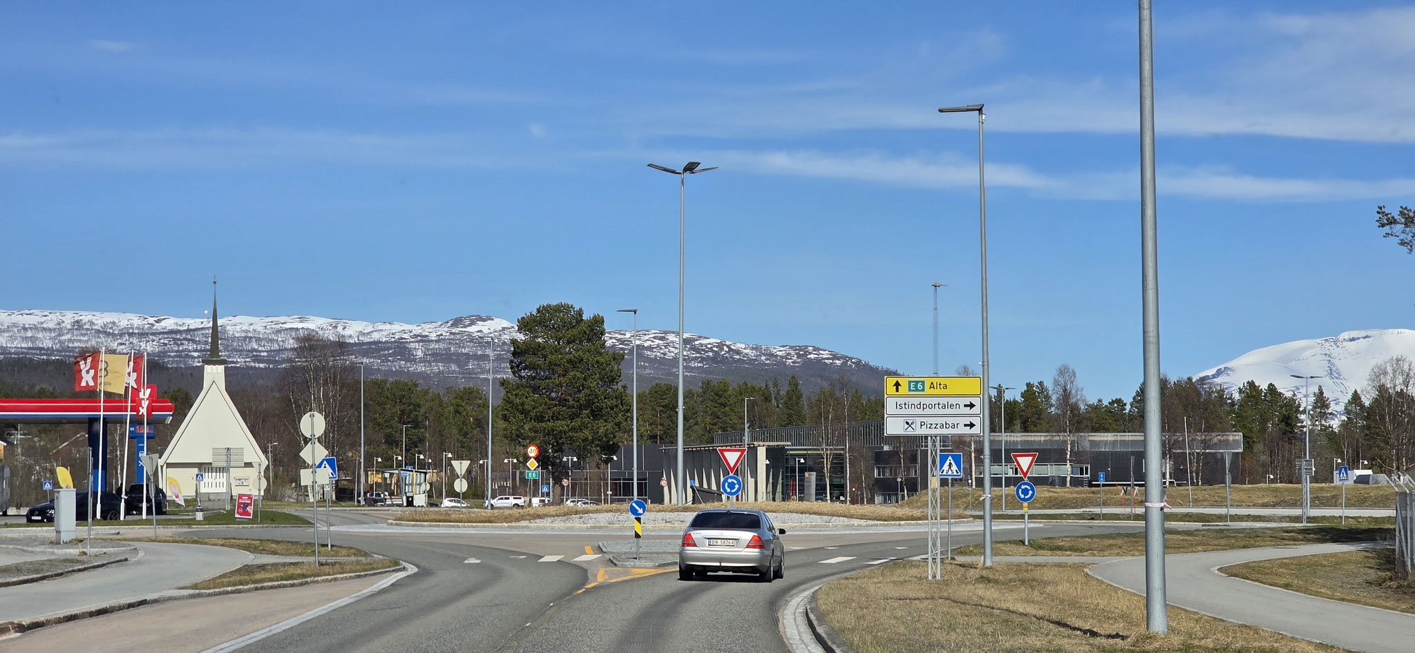 Einfahrt Bardufoss