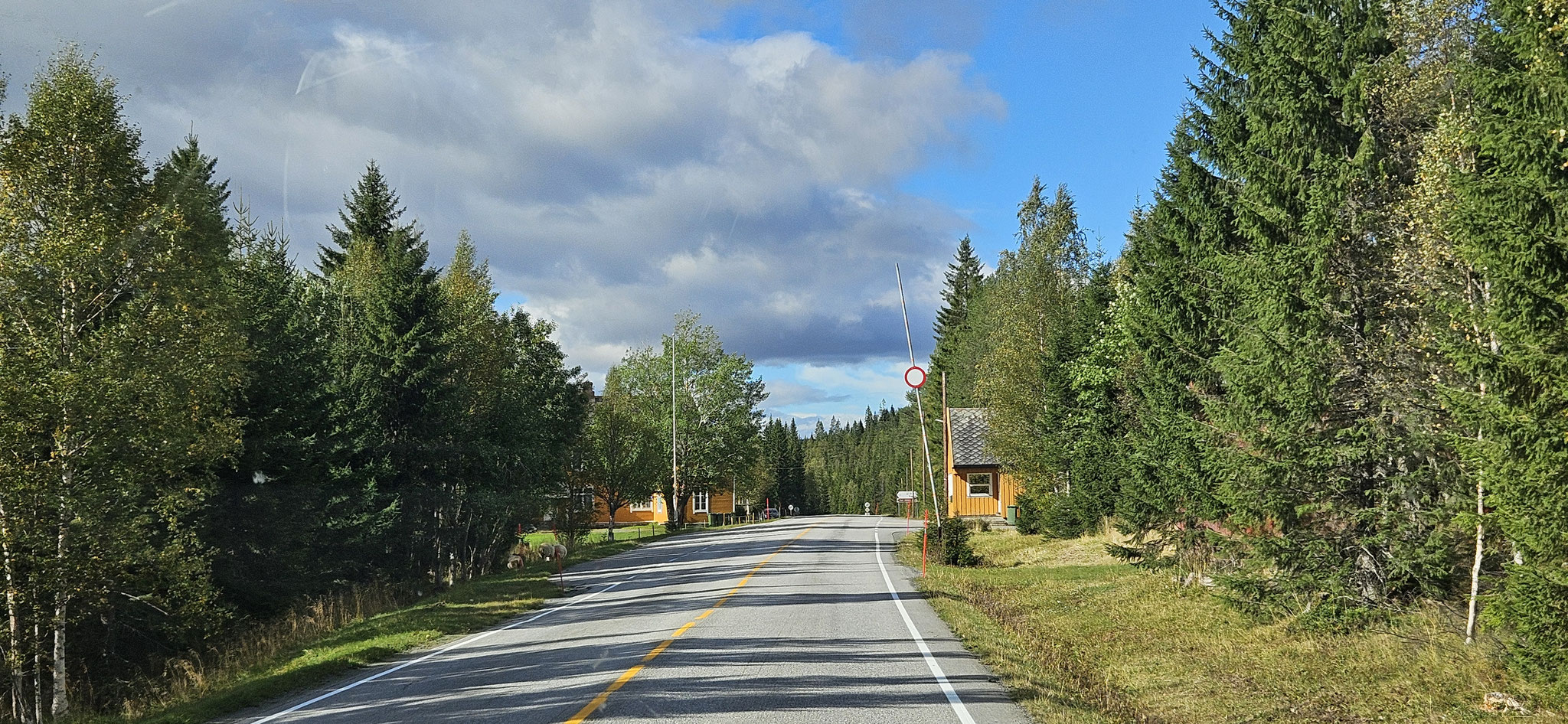 ...und ein winziger unbewachter Zoll...