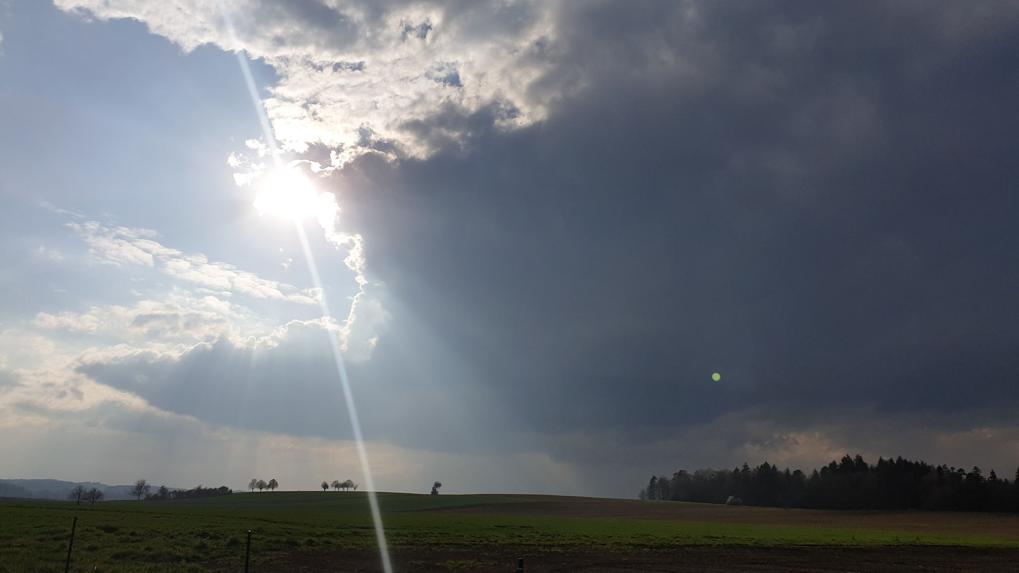 ...die Sonne ist stärker als die Wolken