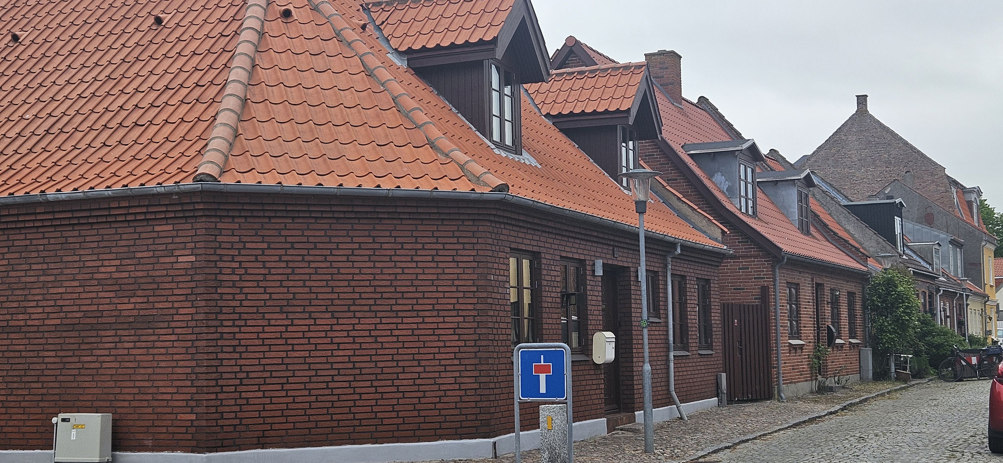 ...alten Häuser am Hafen...