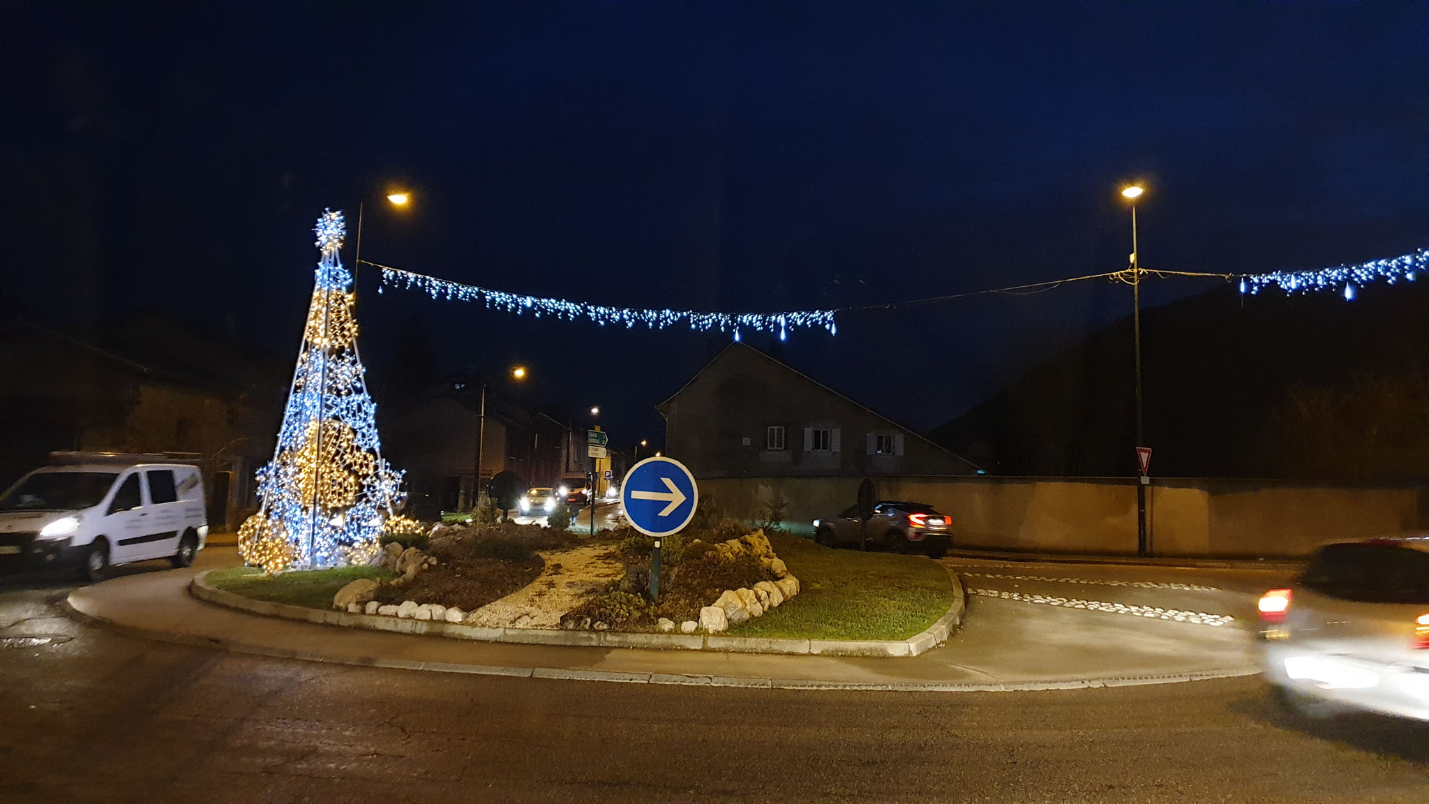 Die Weihnachtsbeleuchtung in Frankreich sieht ganz anders aus