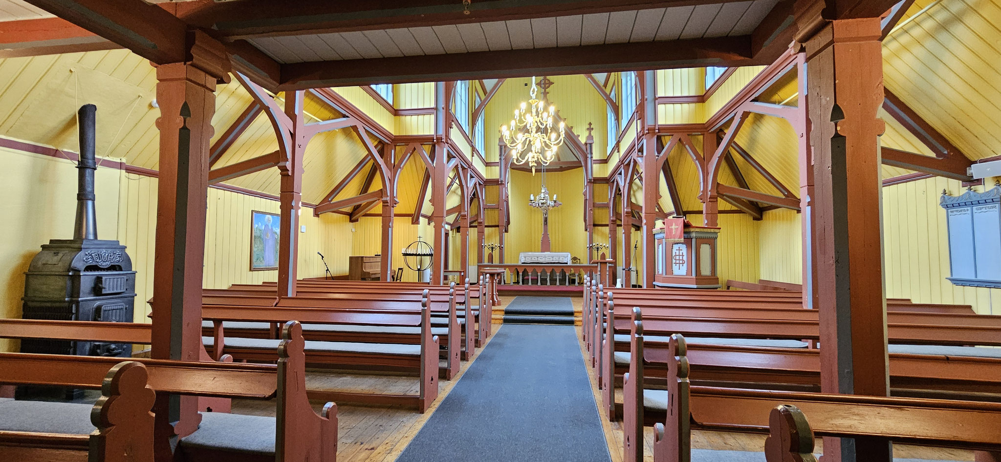 Das Innere der neueren Kirche...