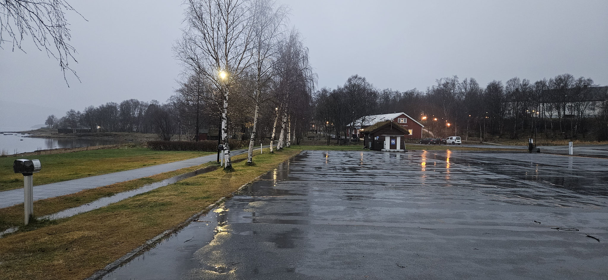 Mal nieselt es, mal regnet es, mal schüttet es aus vollen Kübeln