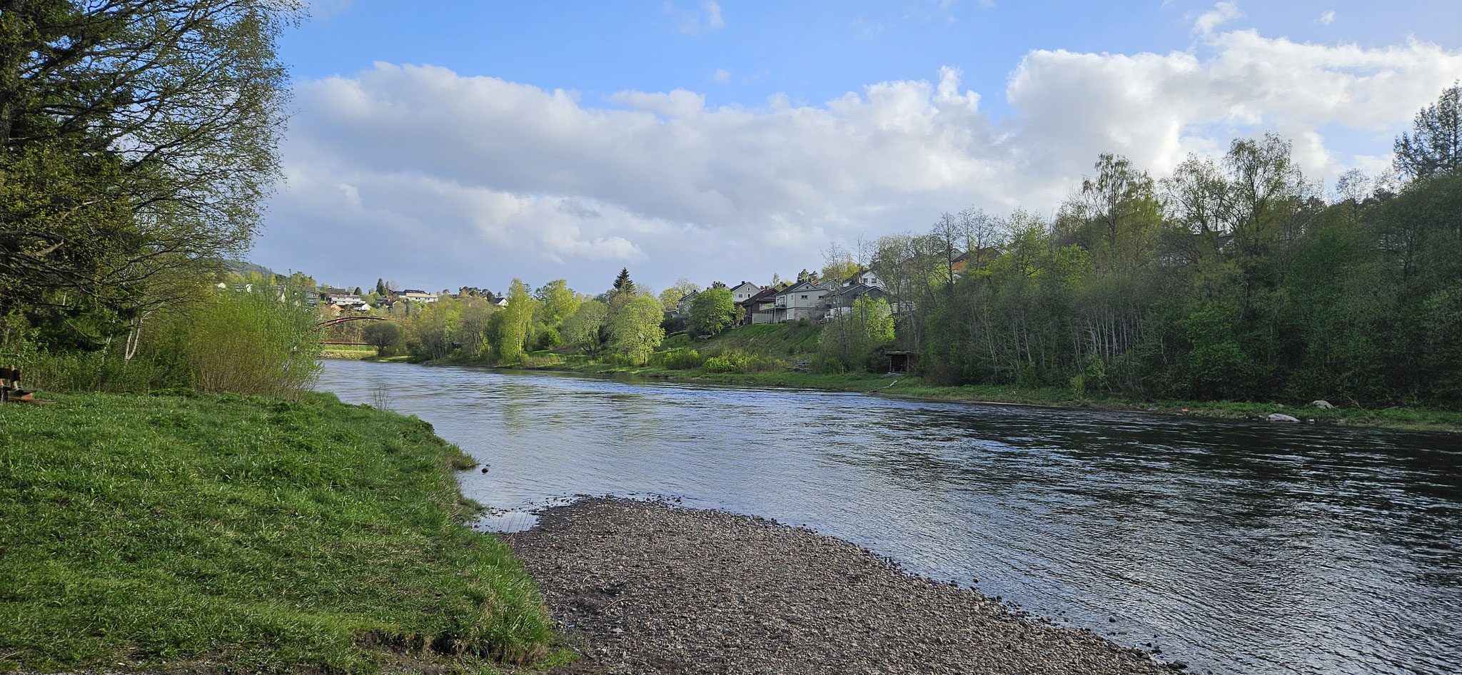 Der Fluss direkt...