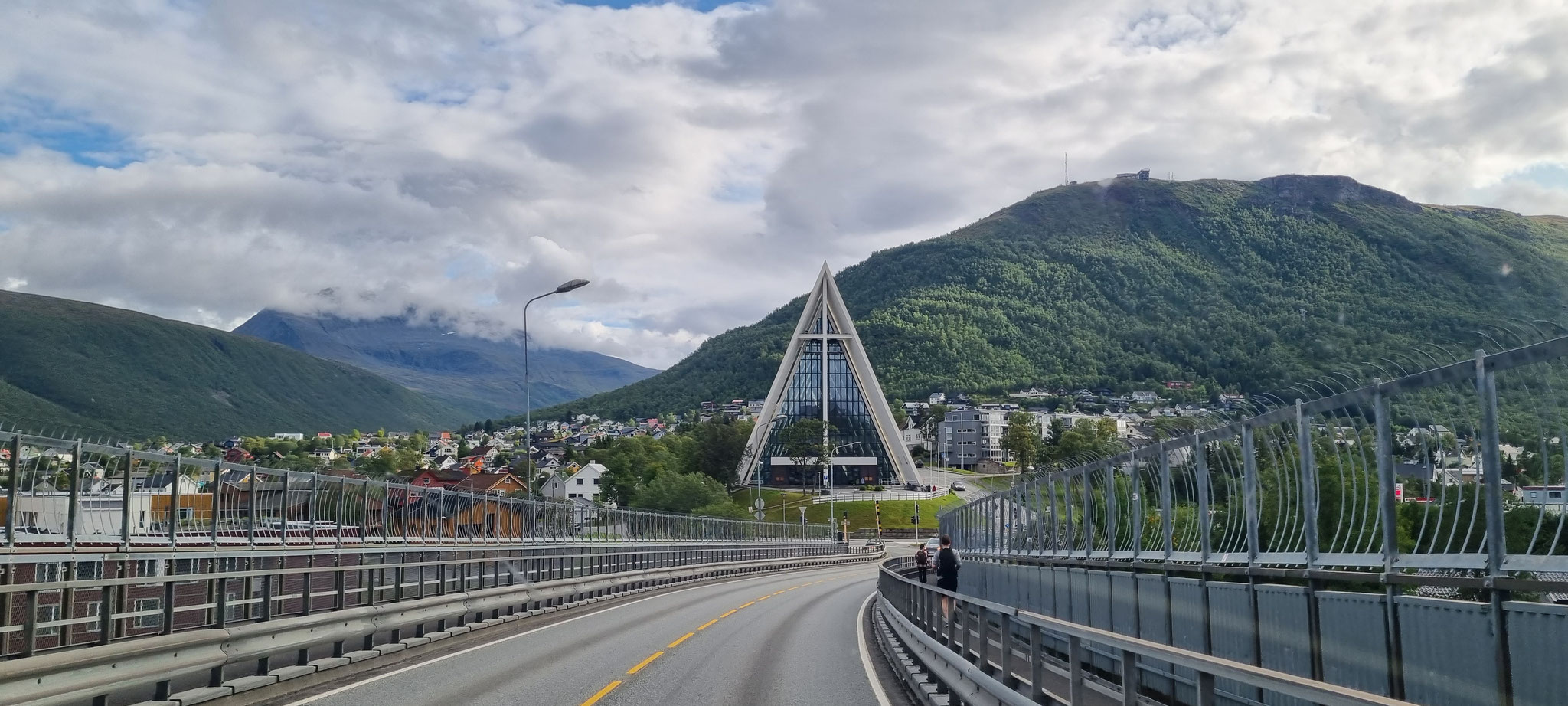 Von der Brücke aus...