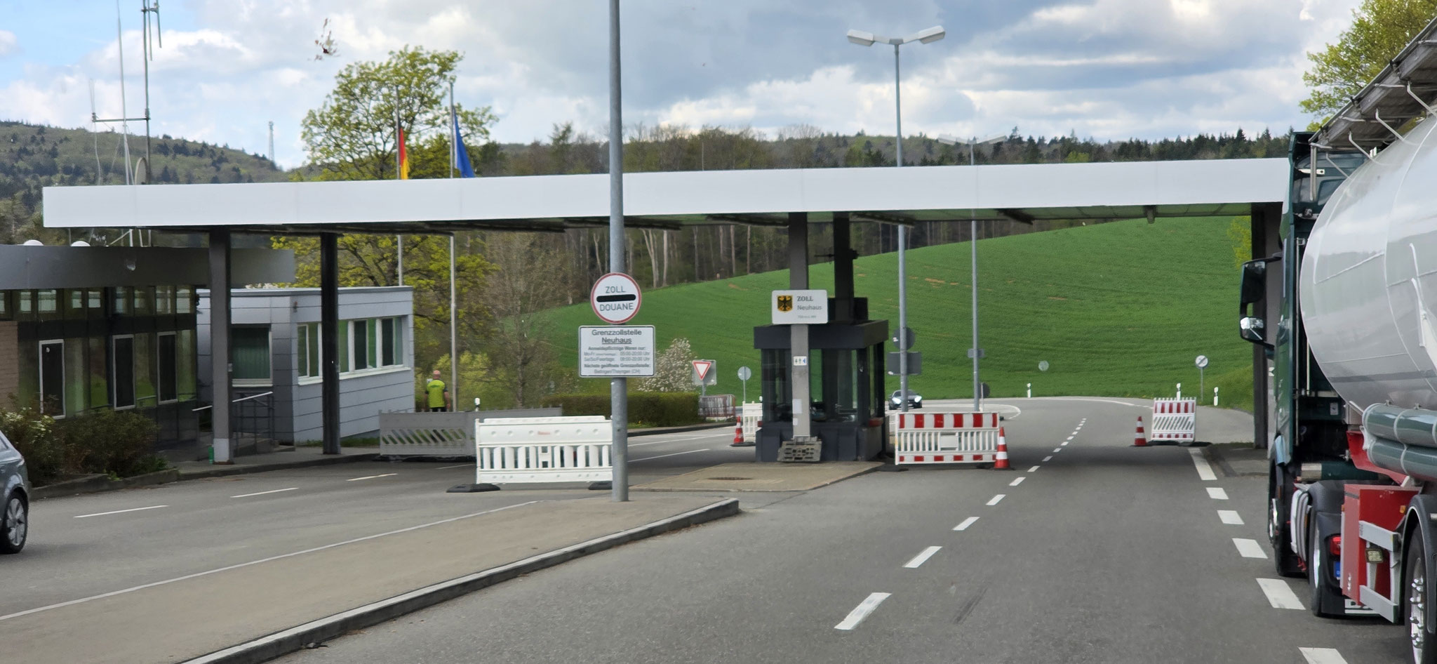 ...über den Zoll in die Schweiz