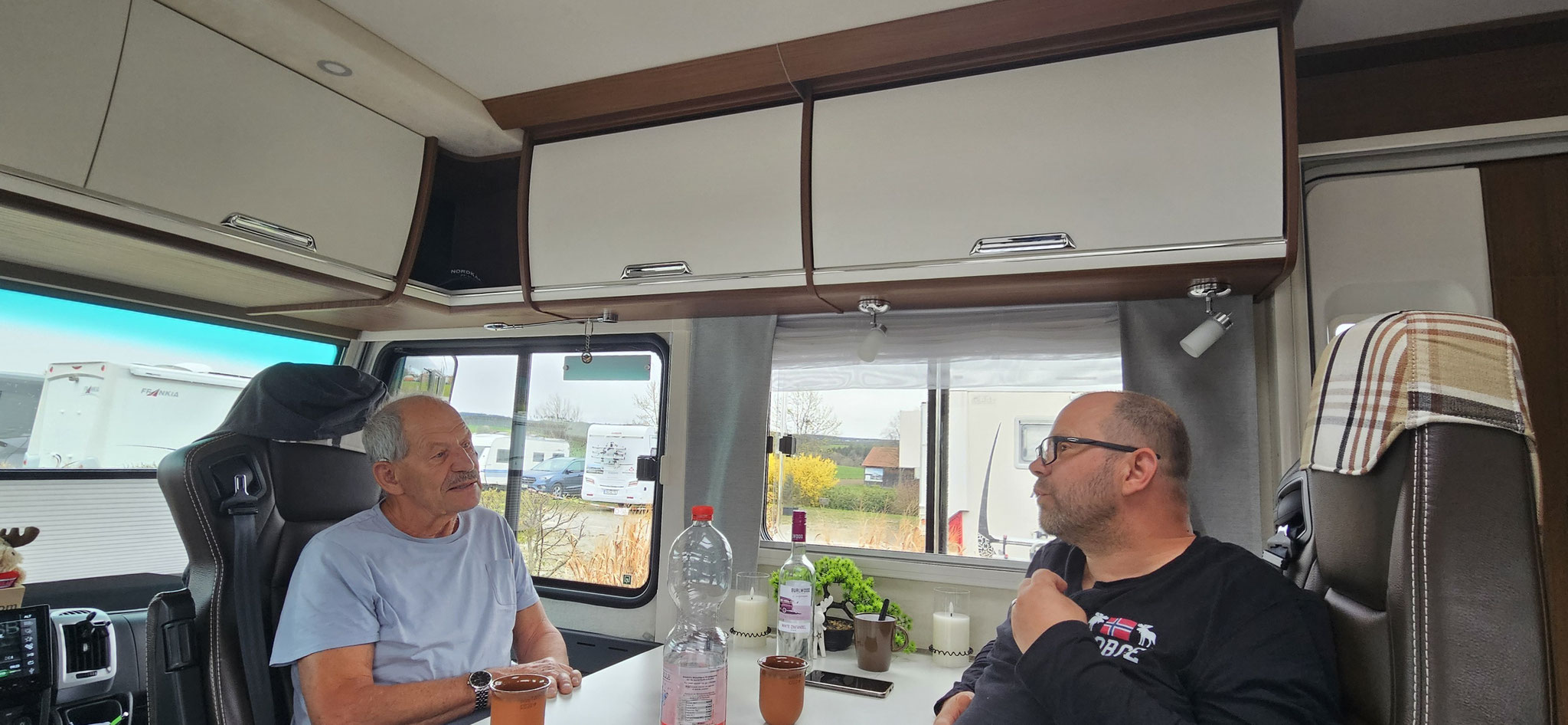 ...diskutieren und besprechen