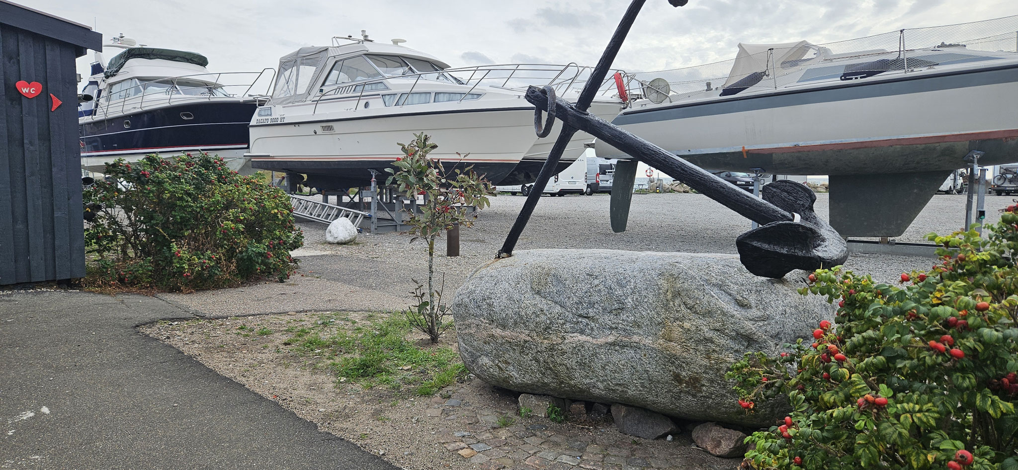 Ein Teil vom Stellplatz ist nun mit Schiffen belegt