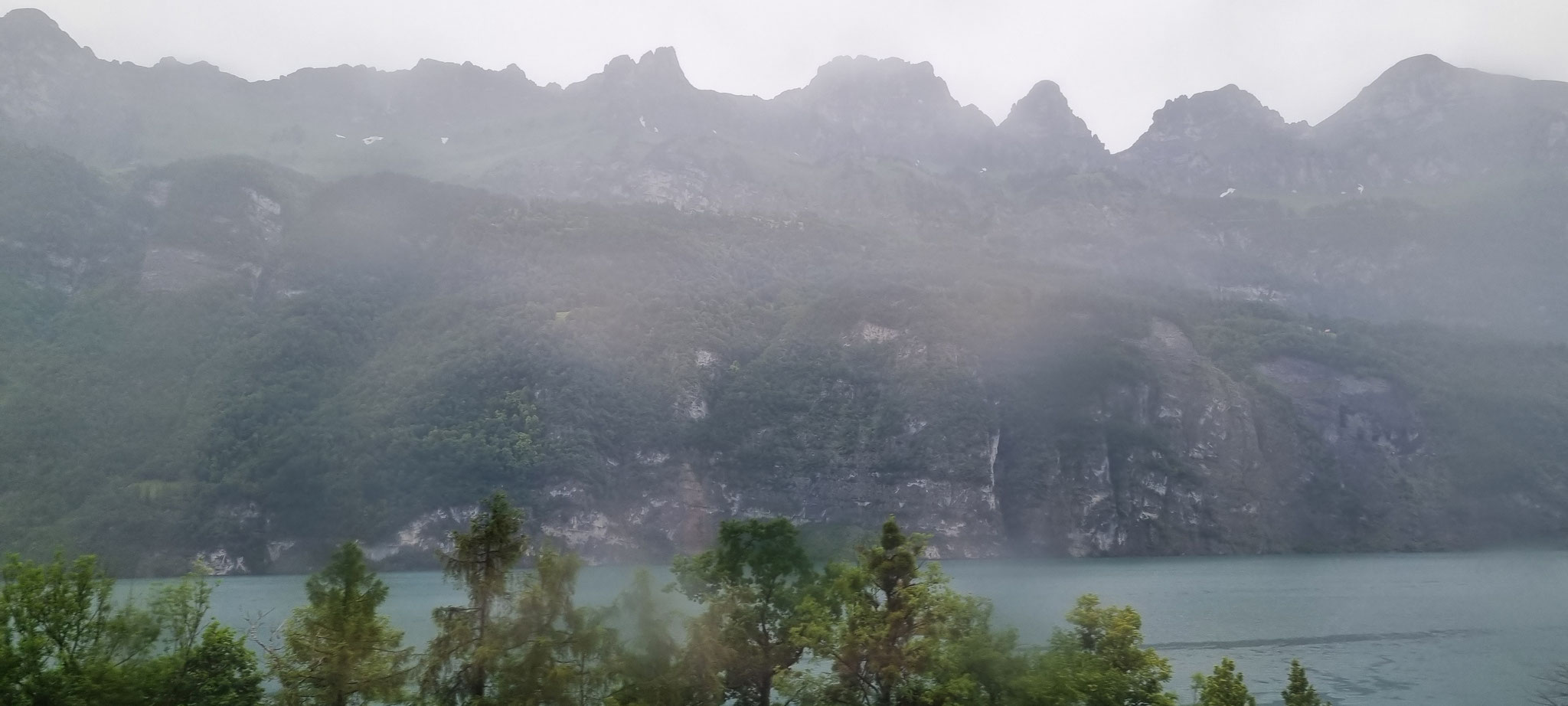 Leider kein Fjord - nur die Churfirsten und der Walensee bei miesem Wetter