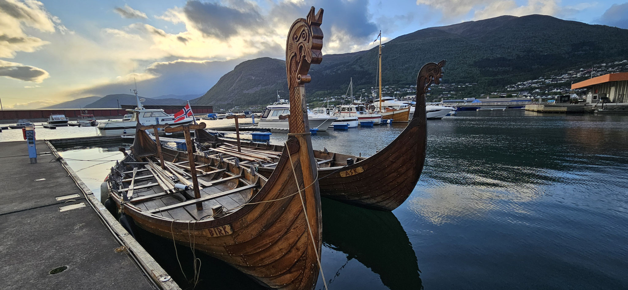 Drachenboote...