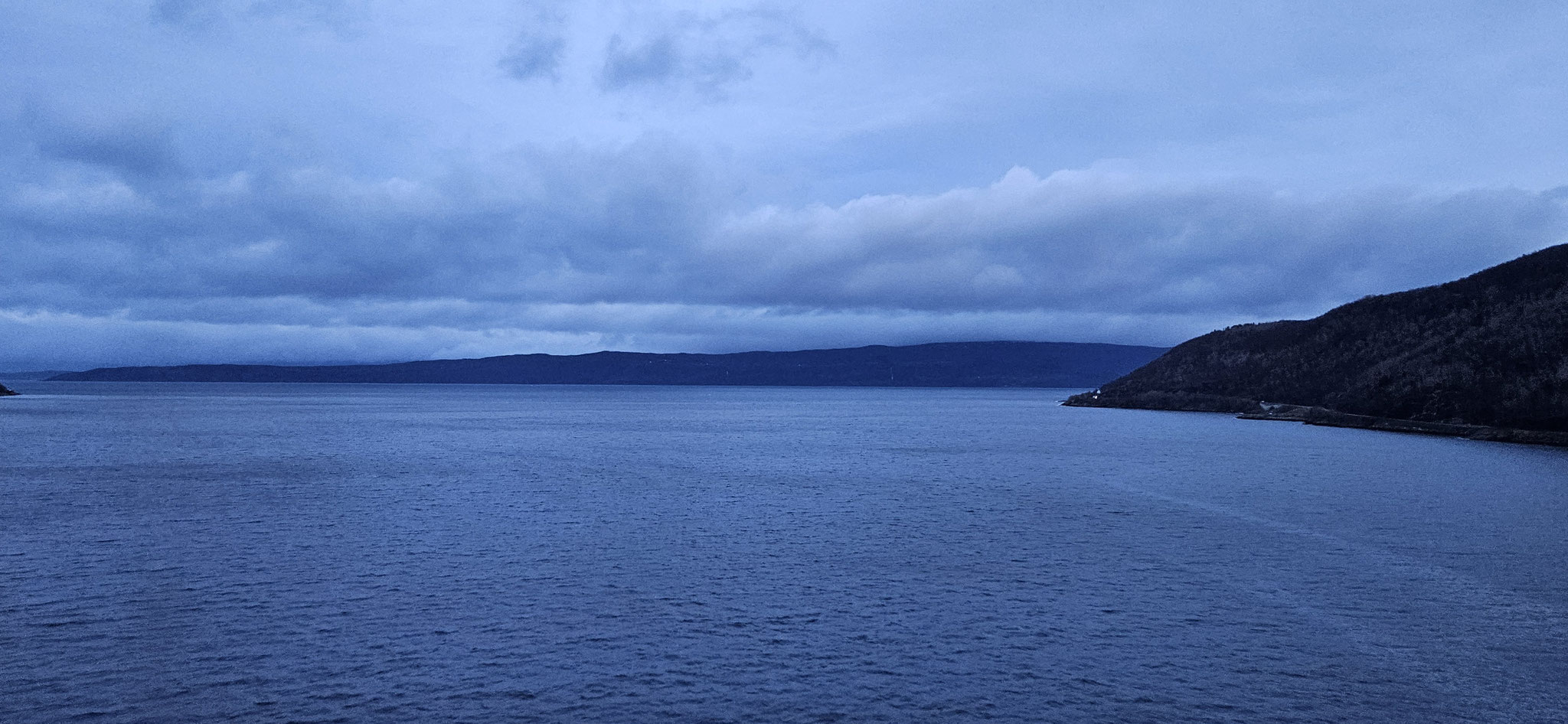 Wo Himmel und Fjord verschmelzen
