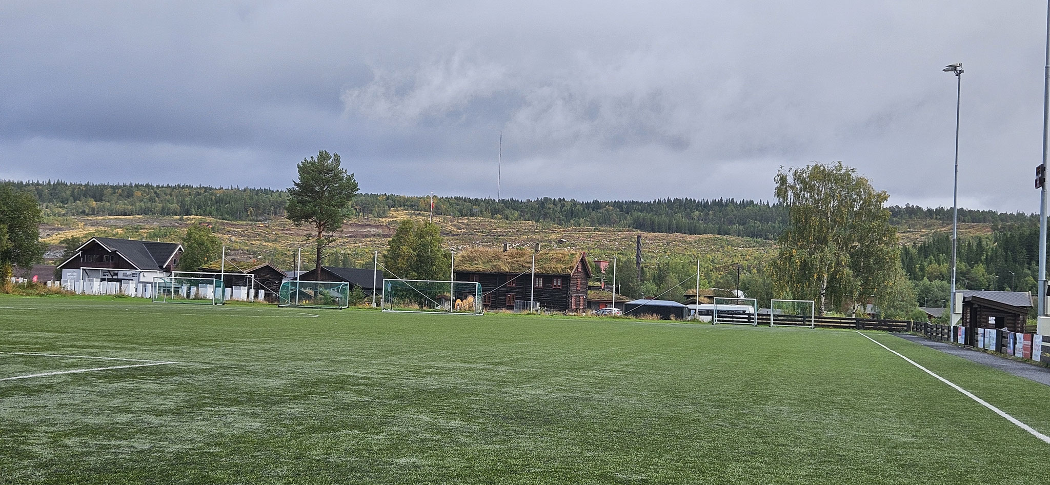 Entsteht da die neue E6 oberhalb Berkåk?