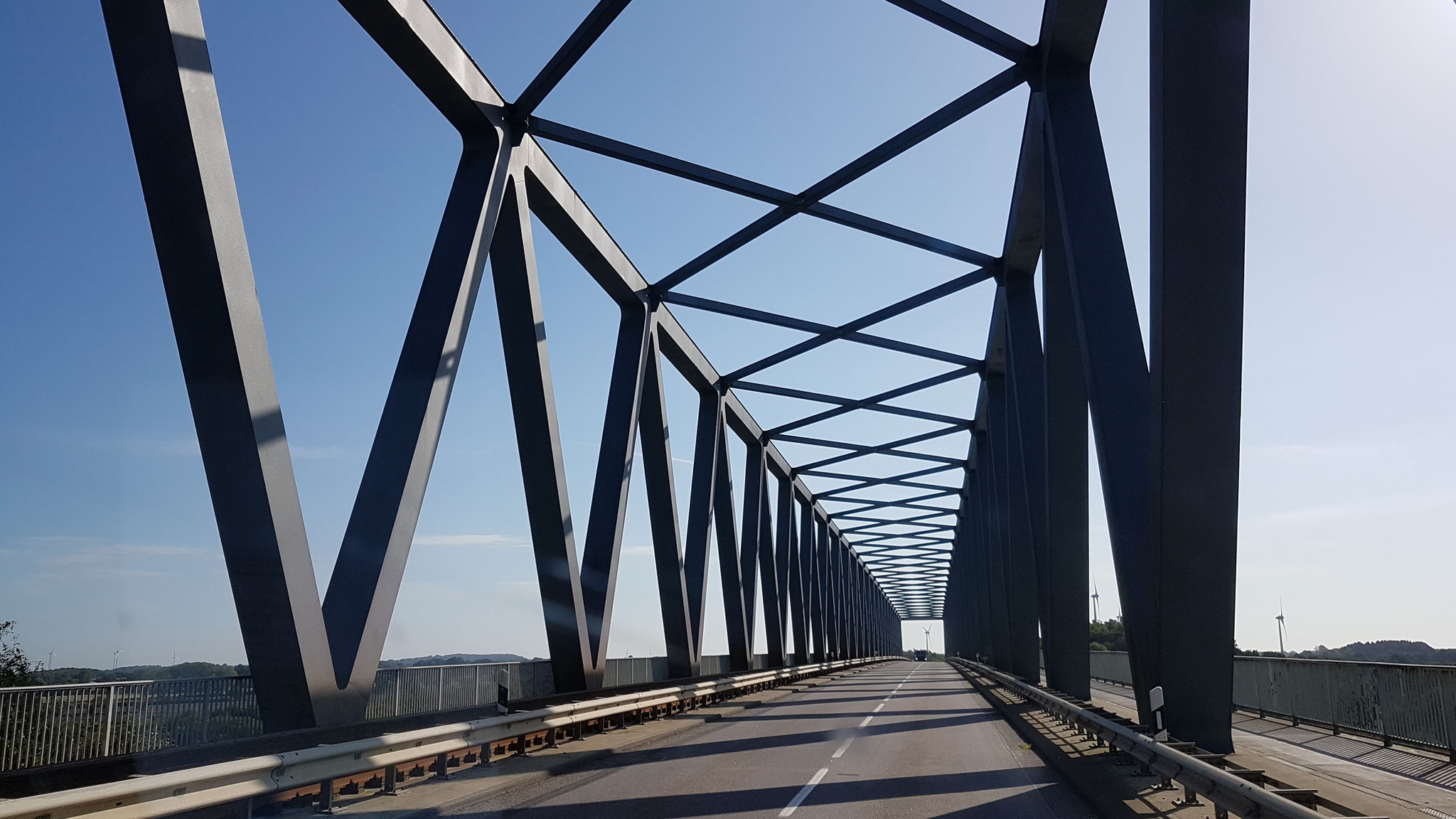 Diese Brücke sieht jedenfalls genial aus