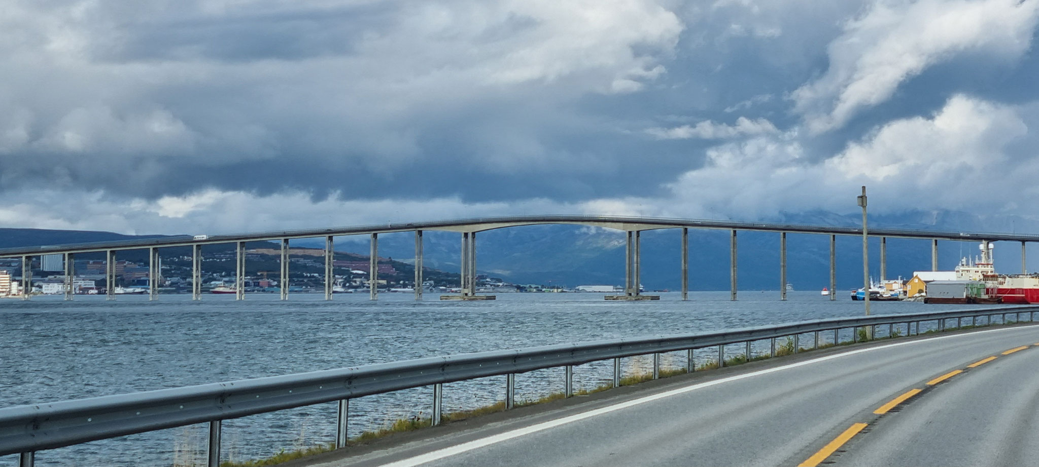 Die Brücke von Tromsø
