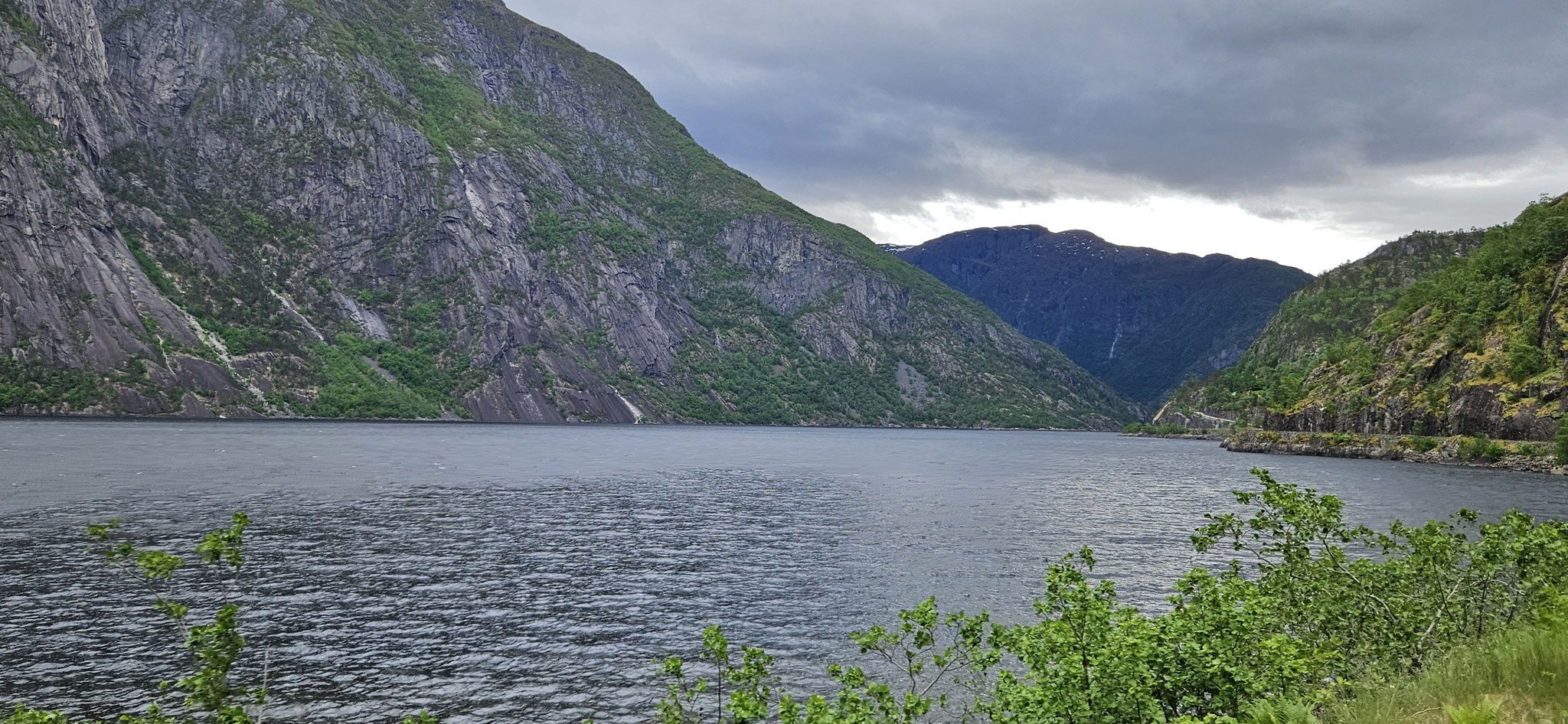 Hardangerfjord...