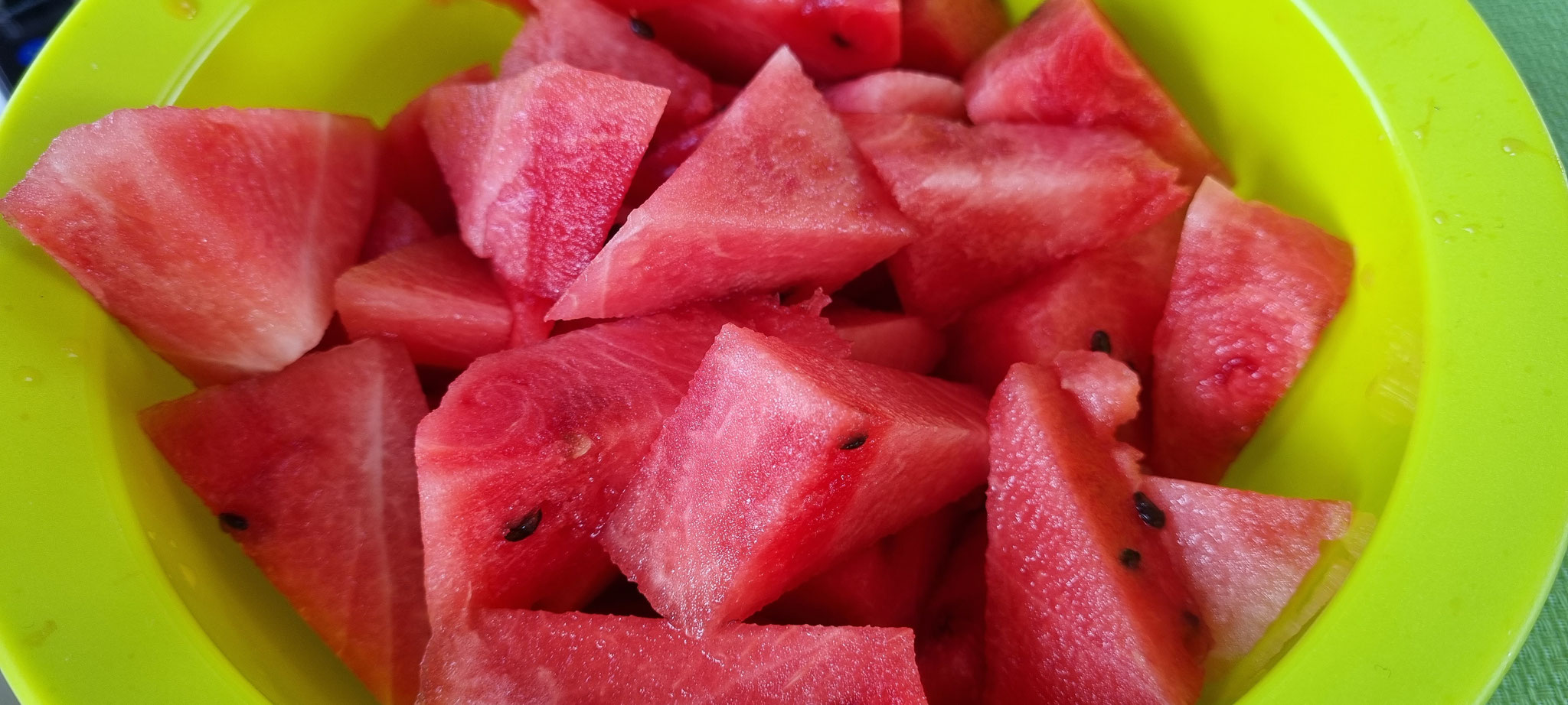 Erst einmal die Wassermelone richten